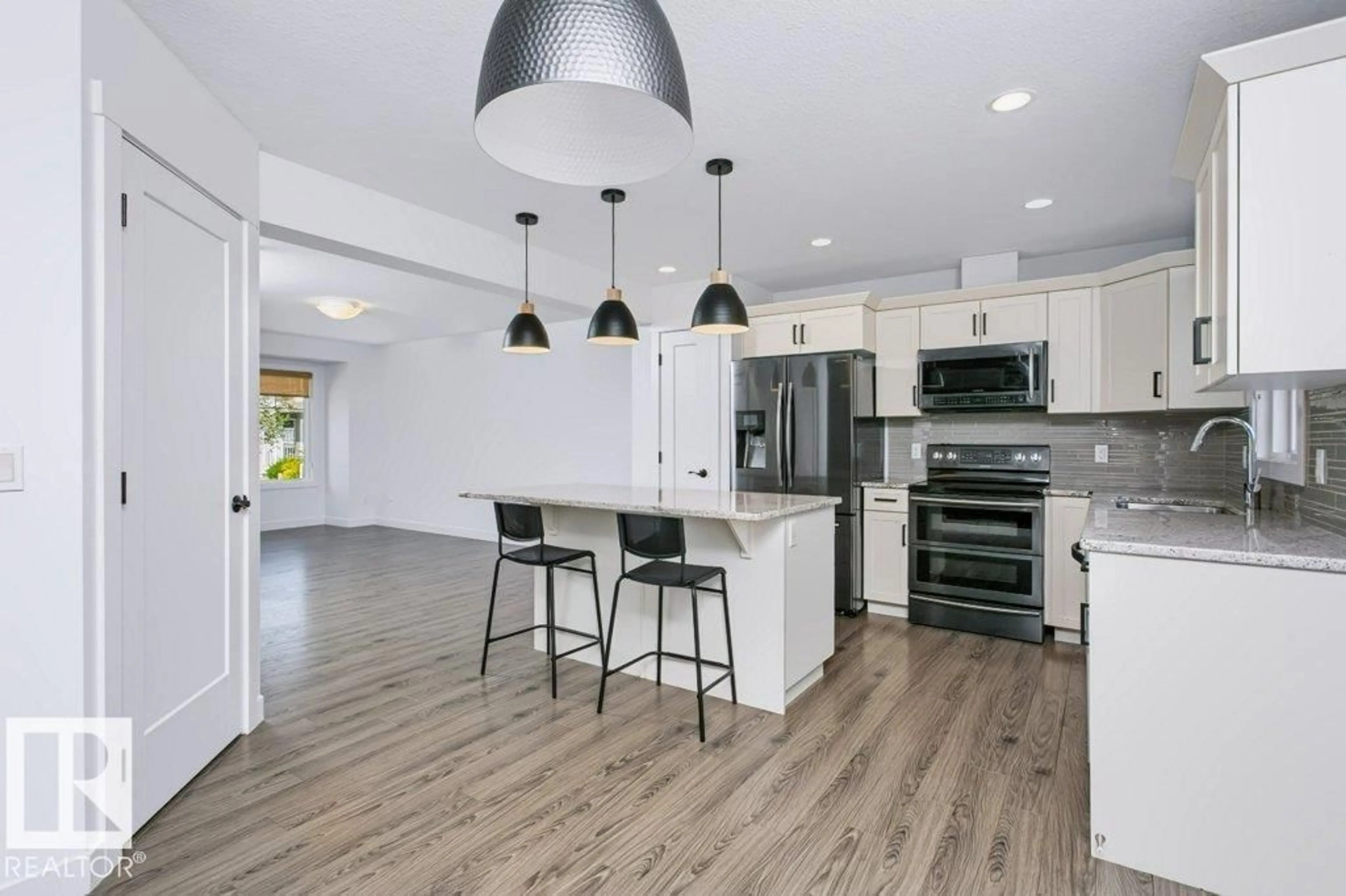 Open concept kitchen, unknown for 4205 - 27 30 ST, Edmonton Alberta T6T2G9