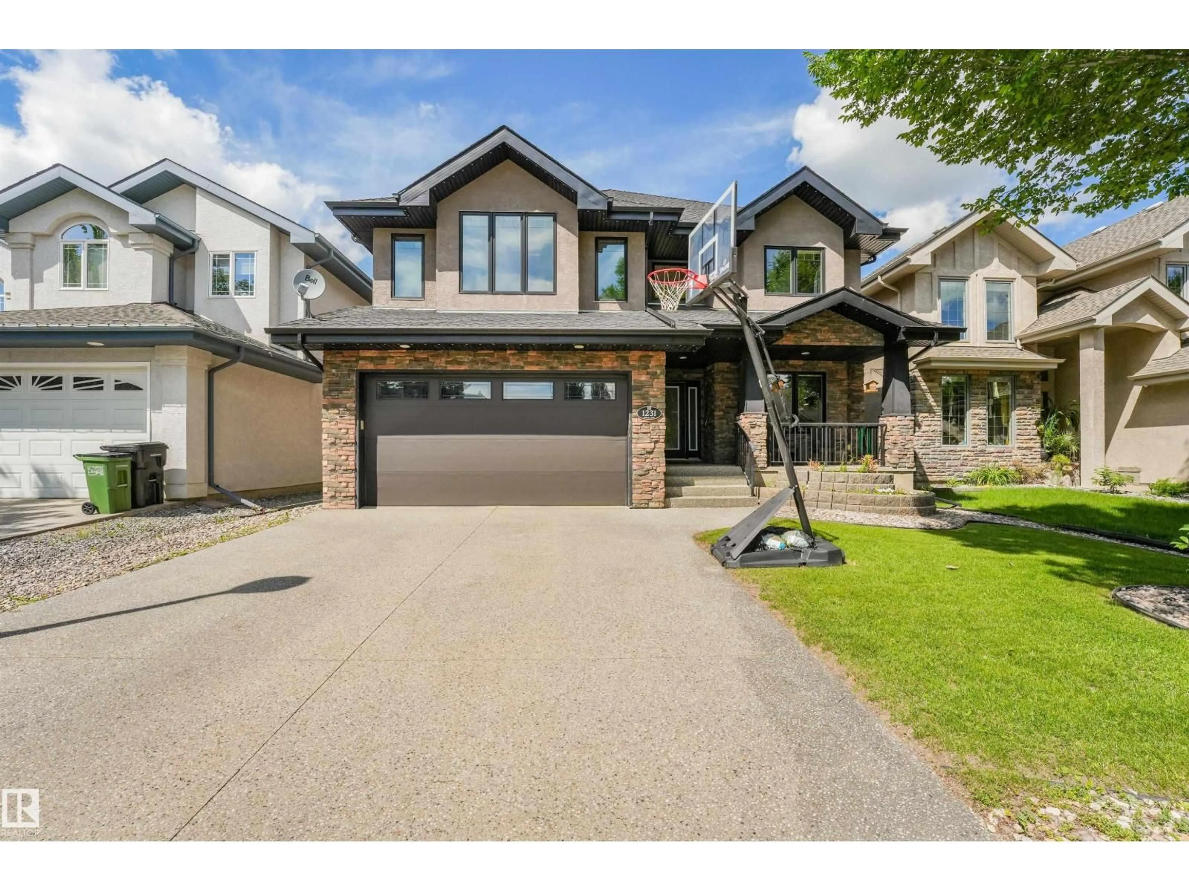 Unknown for 1231 TREDGER CT, Edmonton Alberta T6R0B1