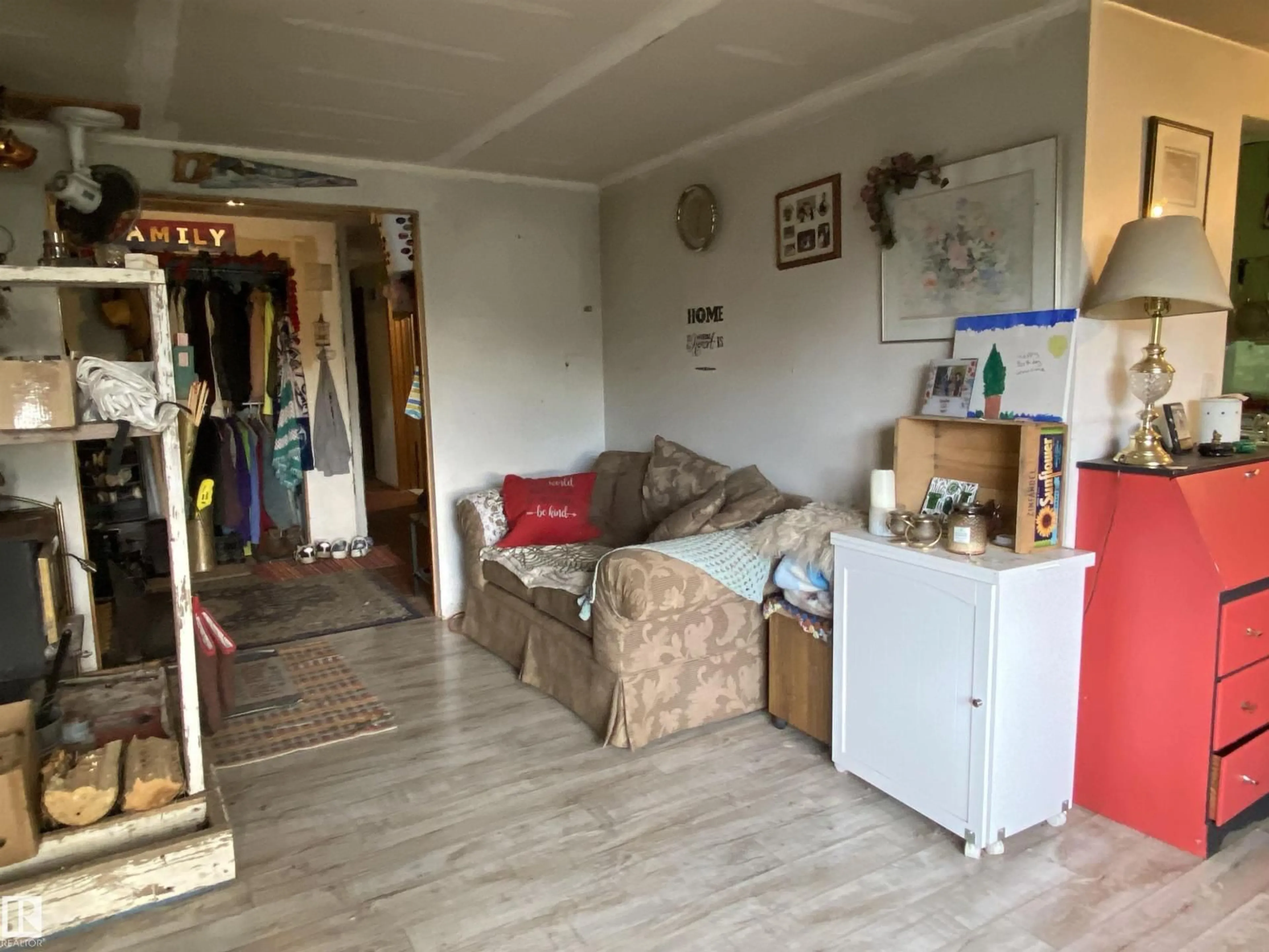 A pic of a room for 4901 51 ST, Colinton Alberta T0G0R0