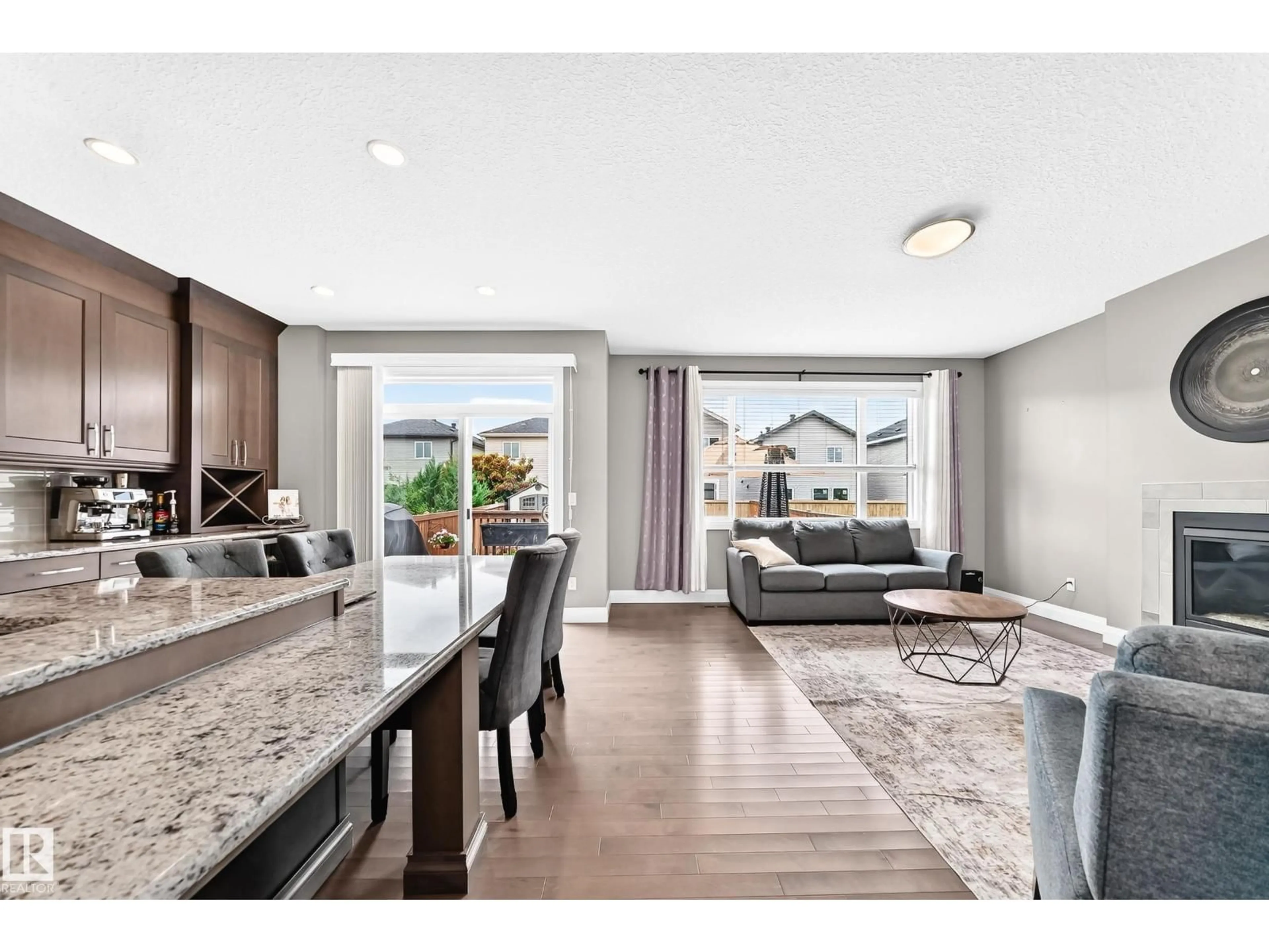 Open concept kitchen, unknown for 89 SPRING GA, Spruce Grove Alberta T7X0S6