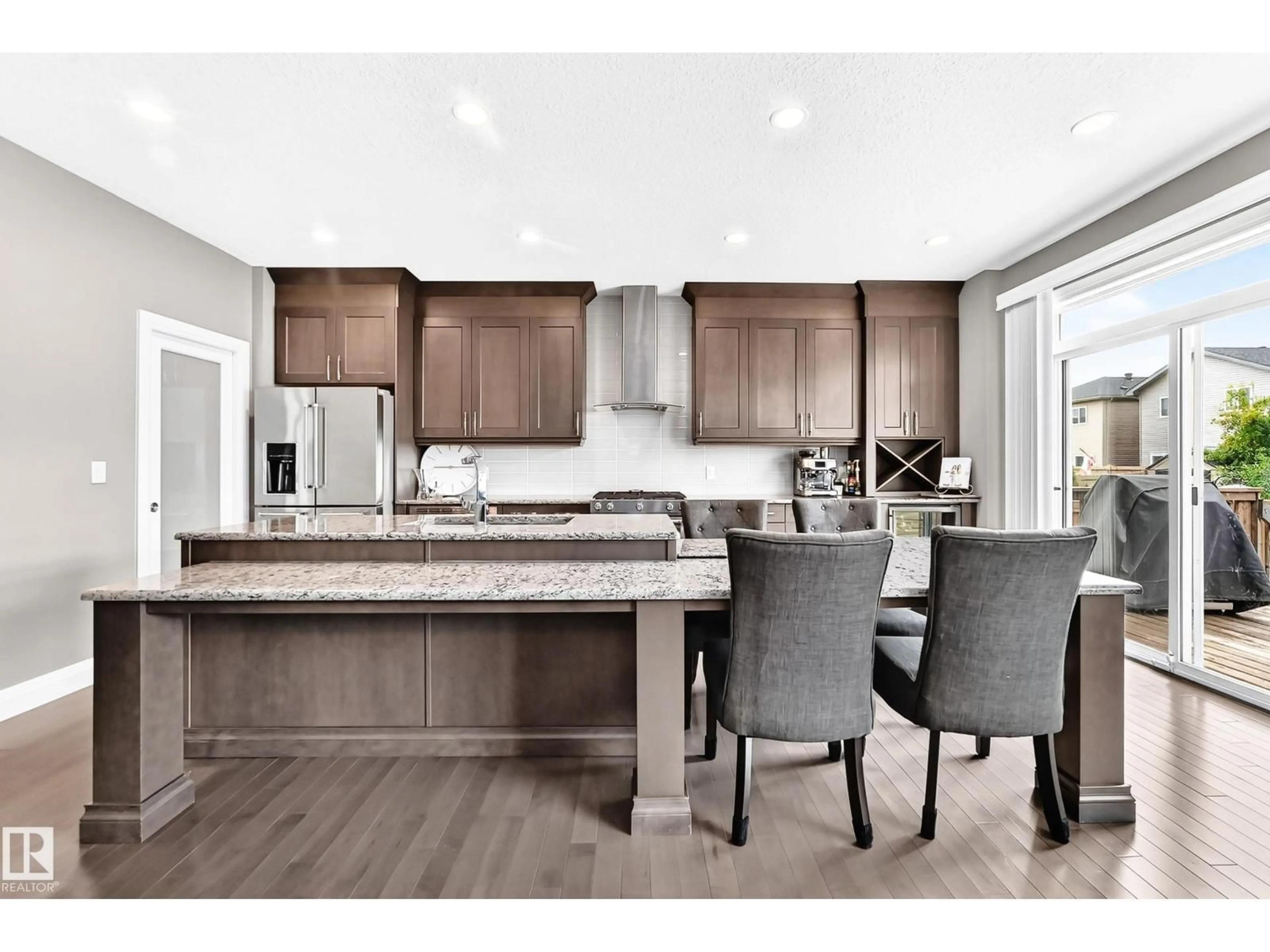 Open concept kitchen, unknown for 89 SPRING GA, Spruce Grove Alberta T7X0S6