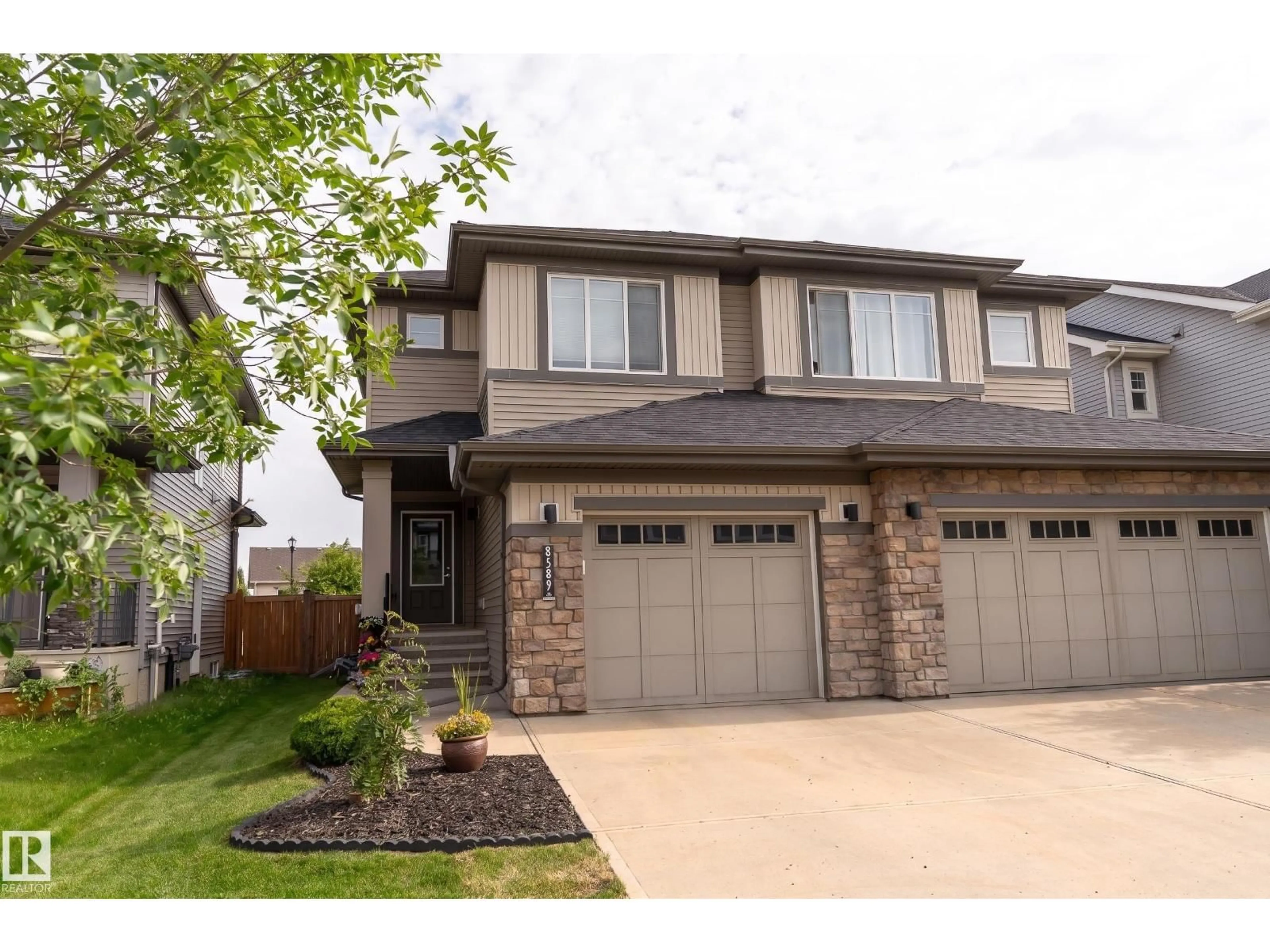 Unknown for 8589 CUSHING PL, Edmonton Alberta T6W3R4