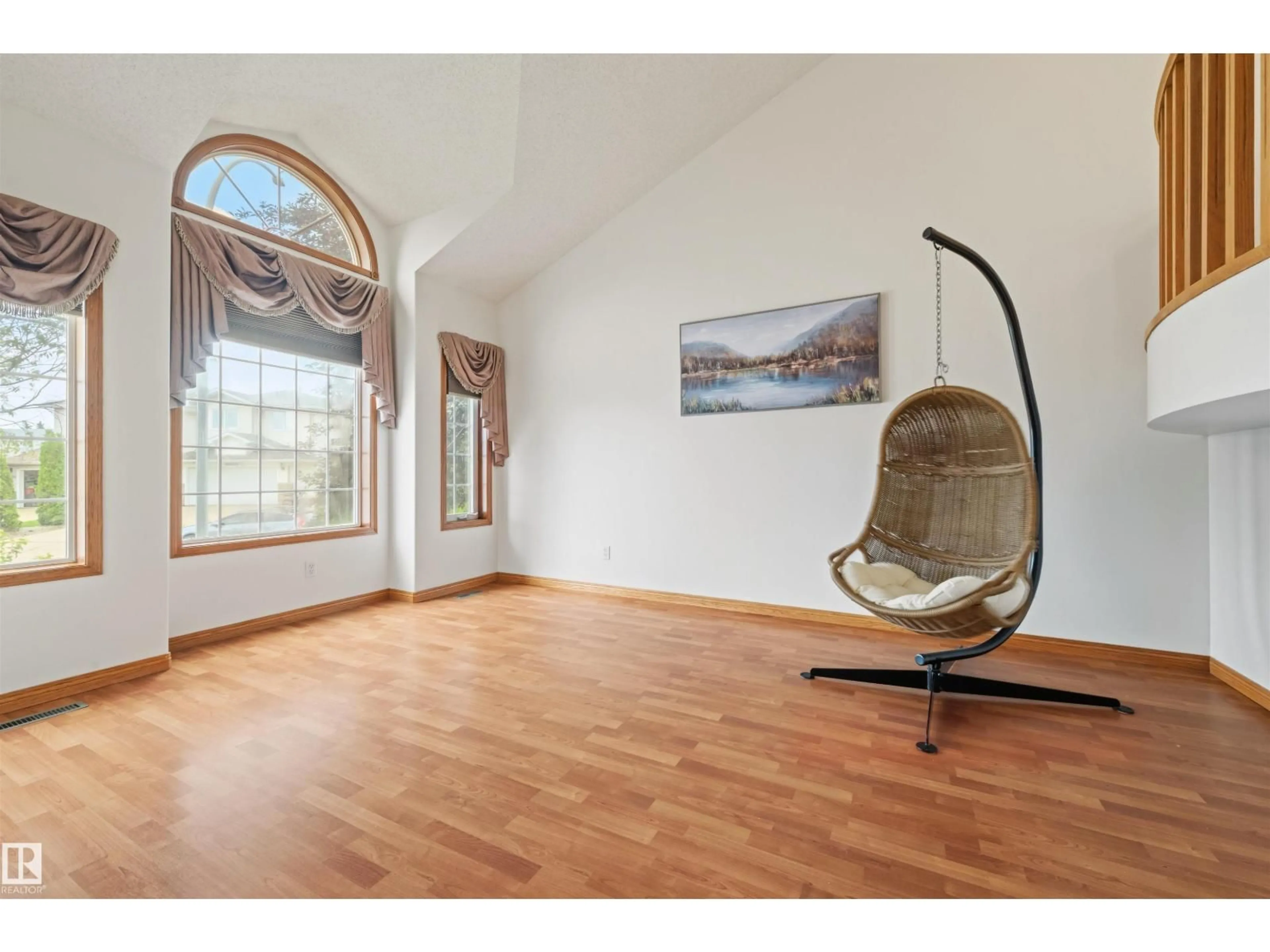A pic of a room for NW - 17219 113 ST, Edmonton Alberta T5X5X5