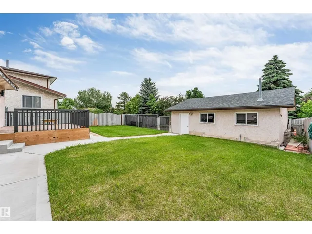 193 WOODVALE RD, Edmonton 3
