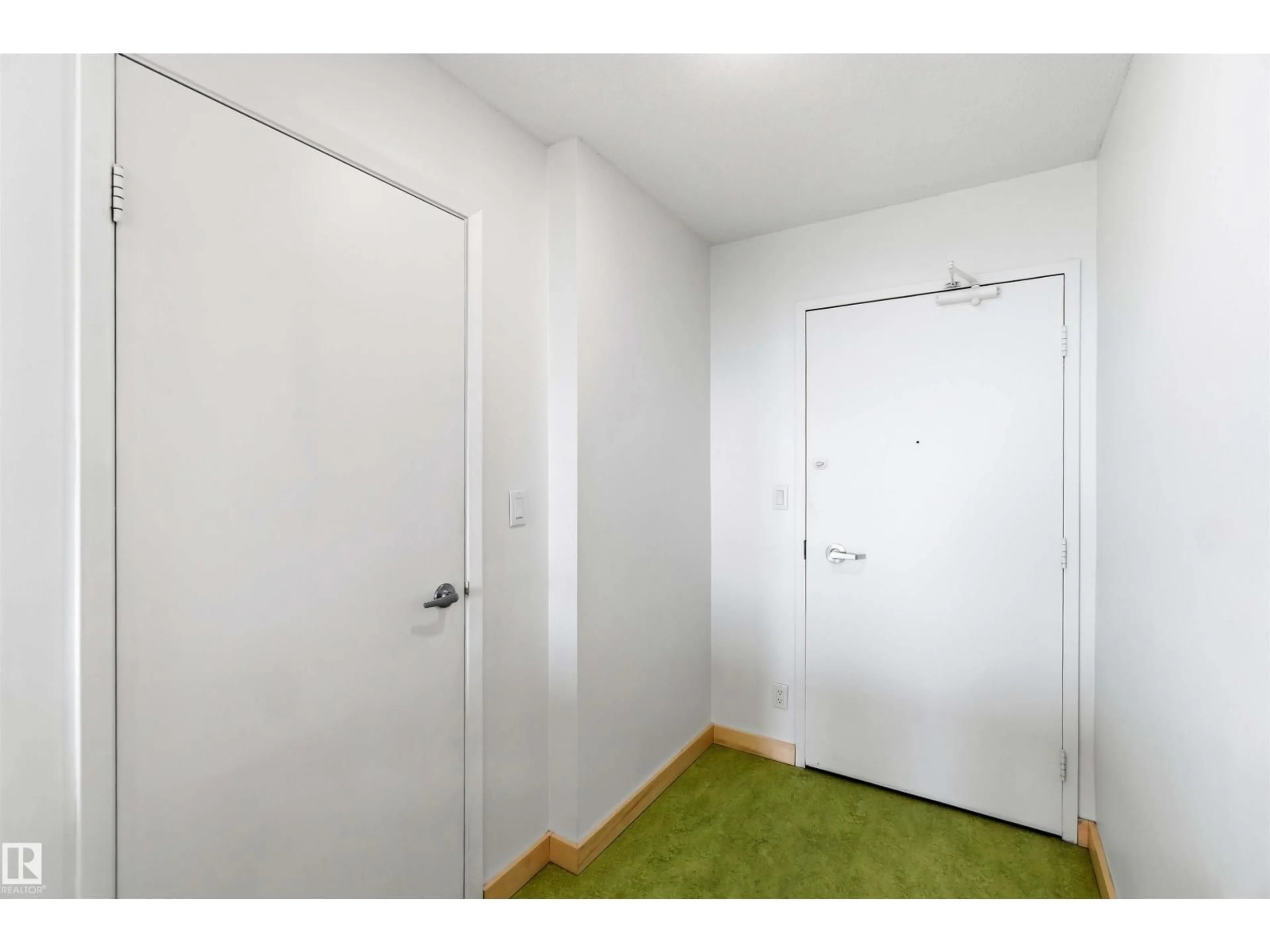 A pic of a room for 1008 99 AV, Edmonton Alberta T5K0H2