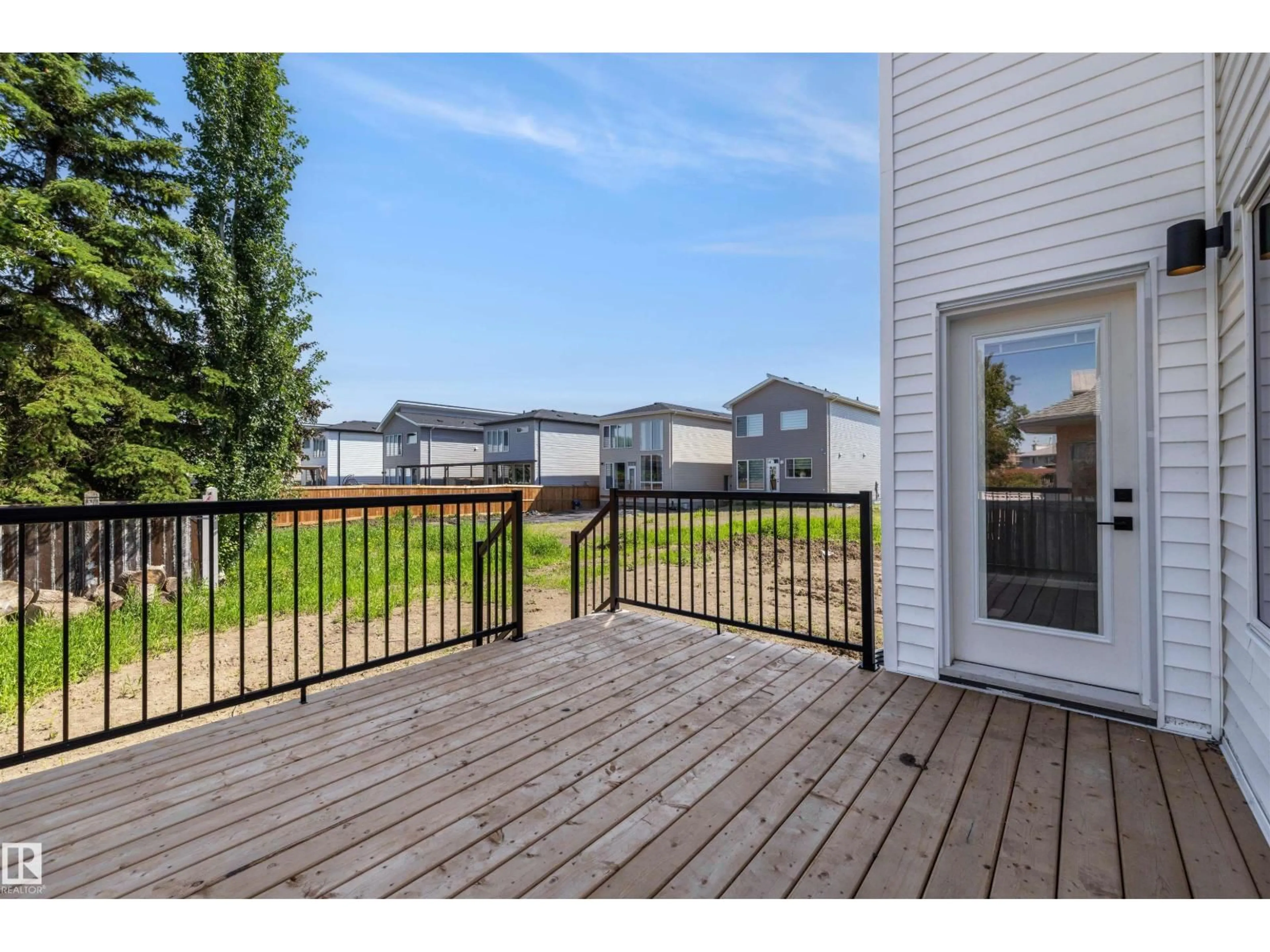Patio, water/lake/river/ocean view for 30 ELSINORE PL, Edmonton Alberta T5X0M6