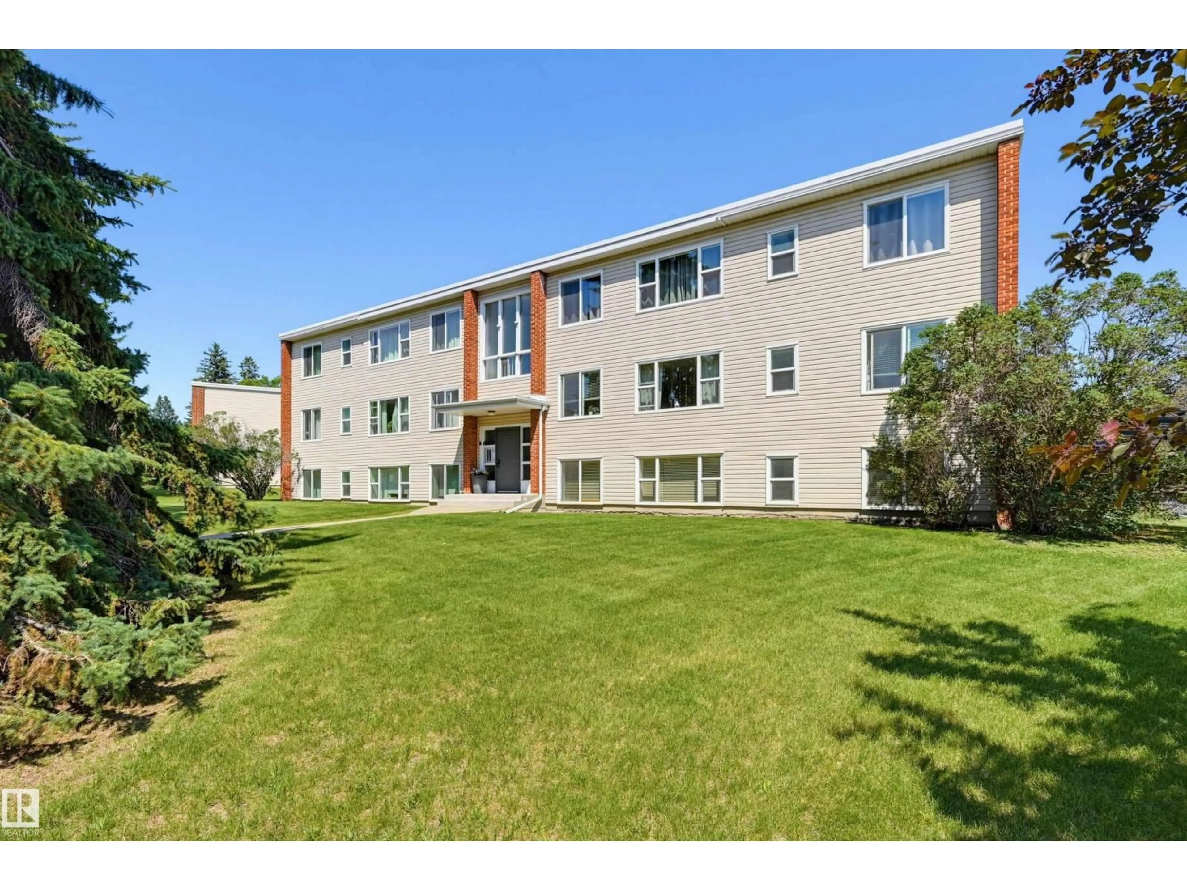 Unknown for #7 - 7307 118 ST NW, Edmonton Alberta T5G1S5