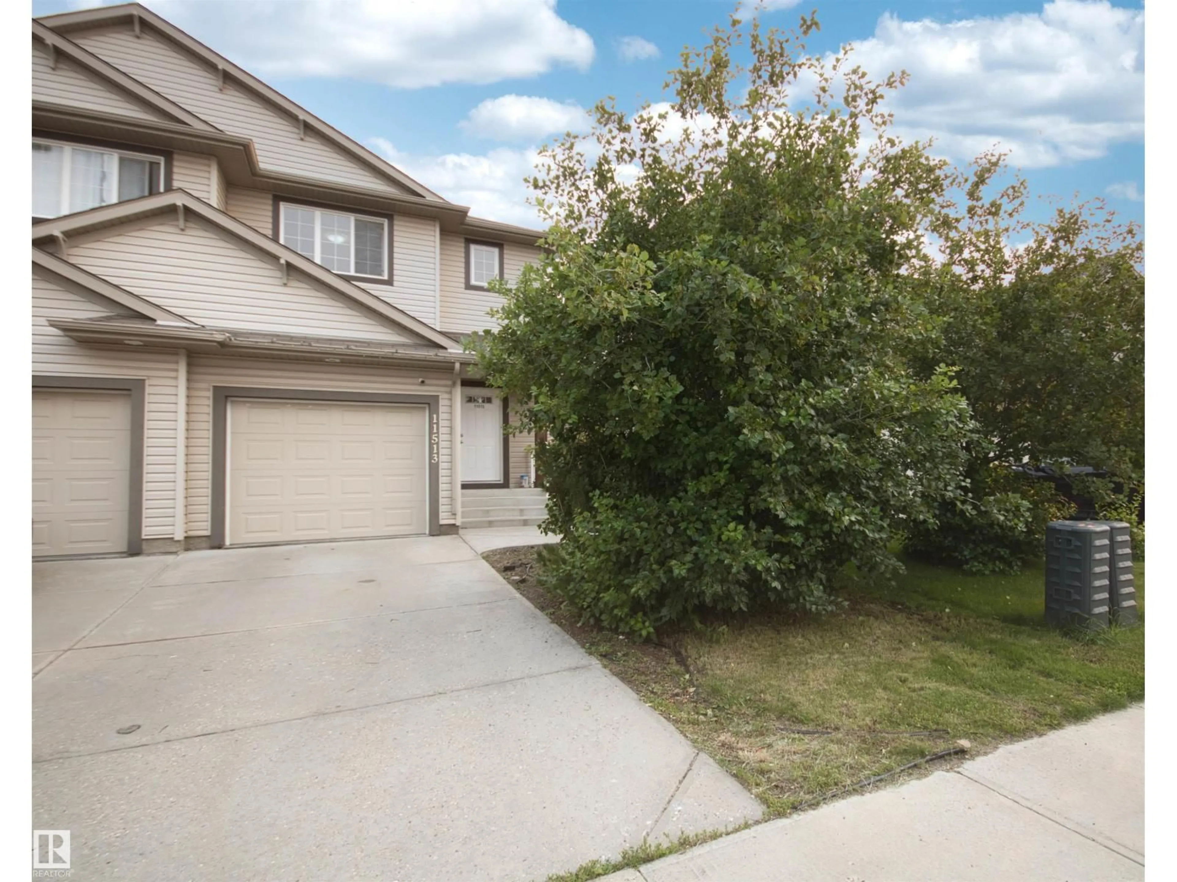 A pic from outside/outdoor area/front of a property/back of a property/a pic from drone, street for 11513 17 AV, Edmonton Alberta T6W1Y4