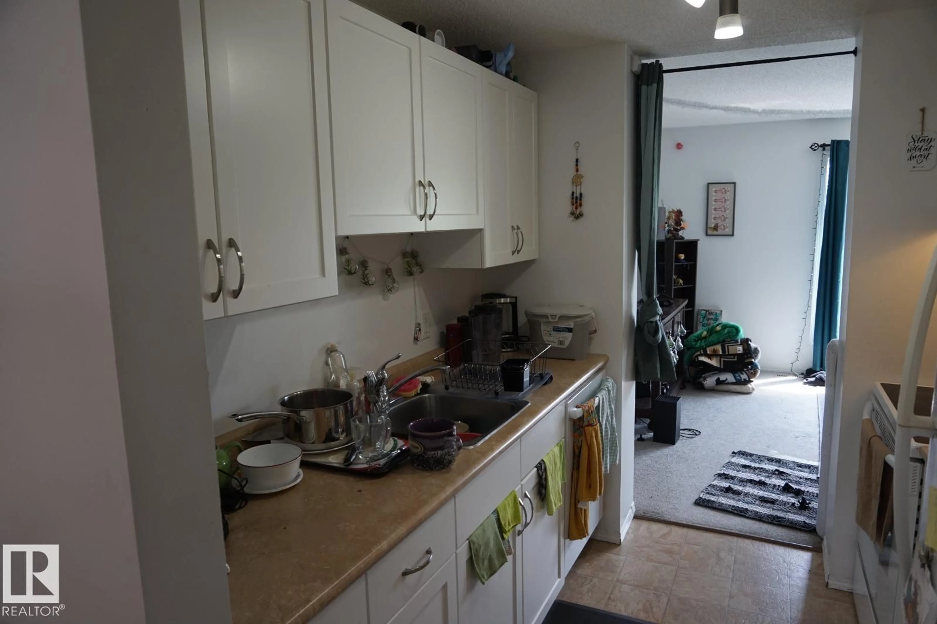 Standard kitchen, floor is not visible for 129 ABBOTTSFIELD RD, Edmonton Alberta T5W4S9