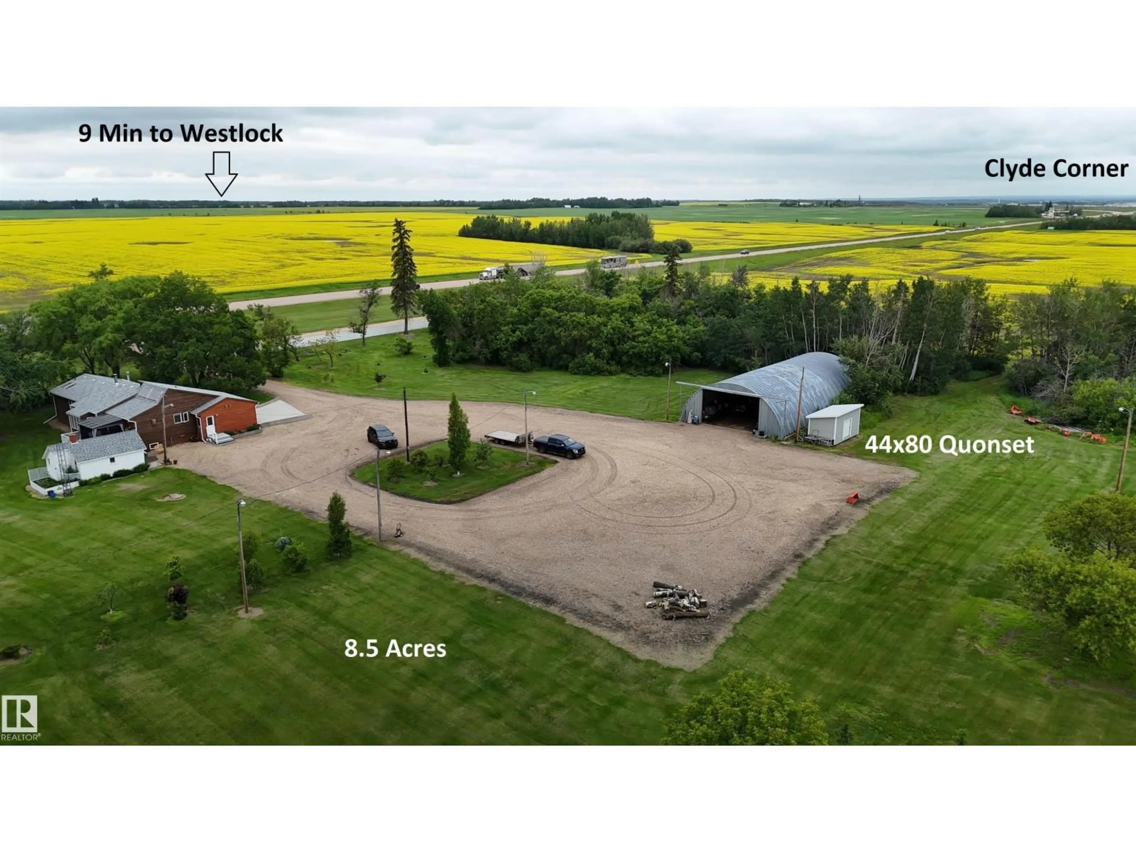 A pic from outside/outdoor area/front of a property/back of a property/a pic from drone, unknown for 59503 HWY 2, Rural Westlock County Alberta T0G0P0