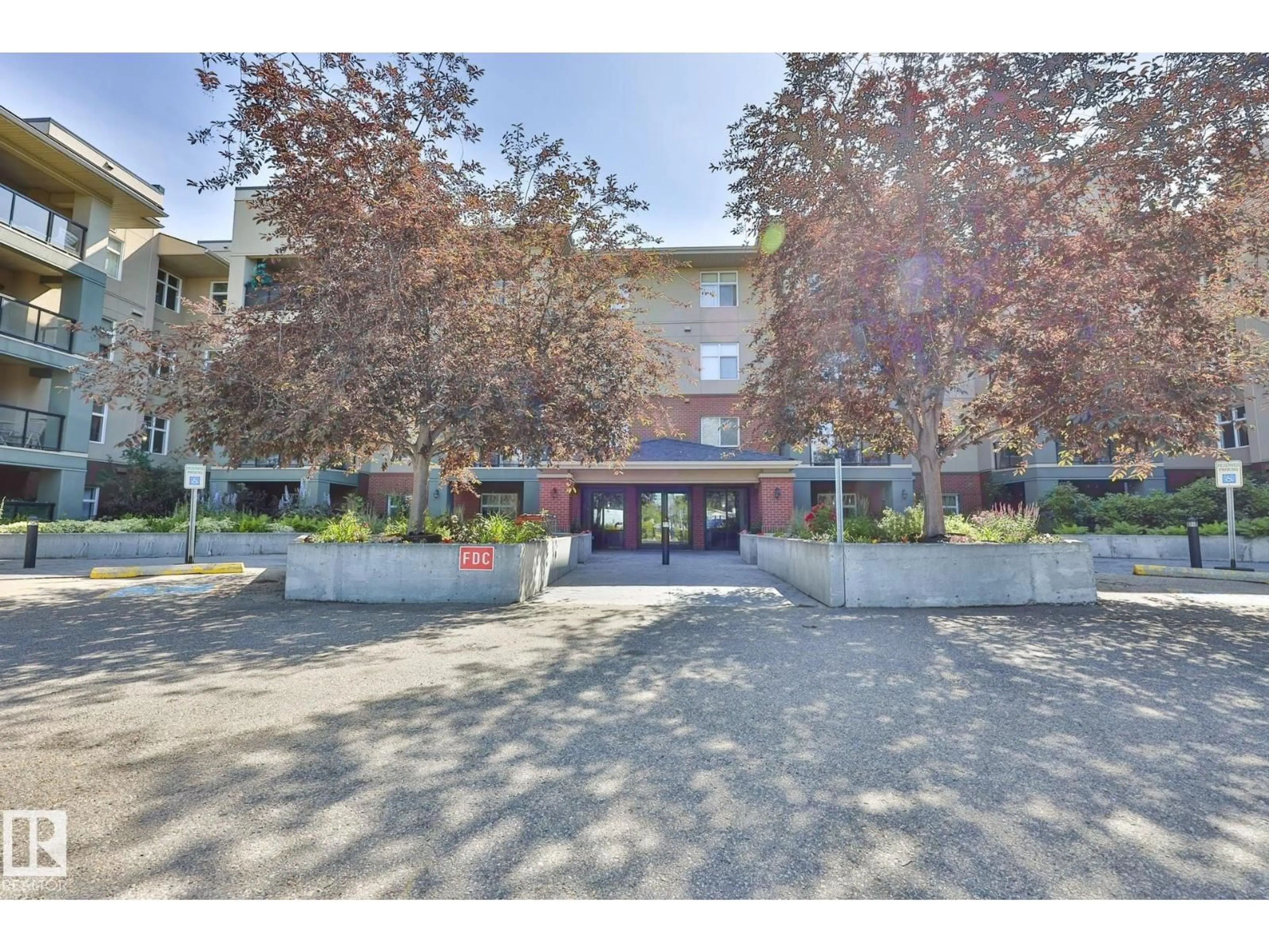Patio, street for #326 - 7909 71 ST, Edmonton Alberta T6B3P5