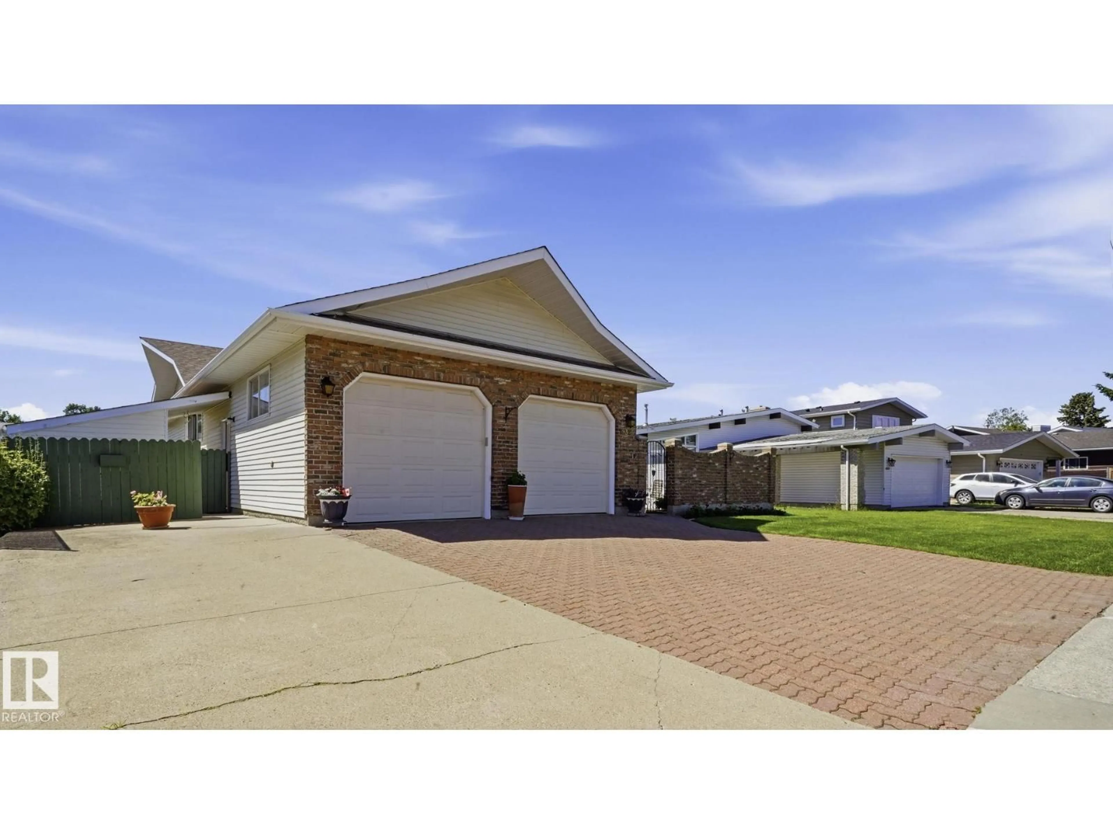 Unknown for 18315 86 AV, Edmonton Alberta T5T1J2
