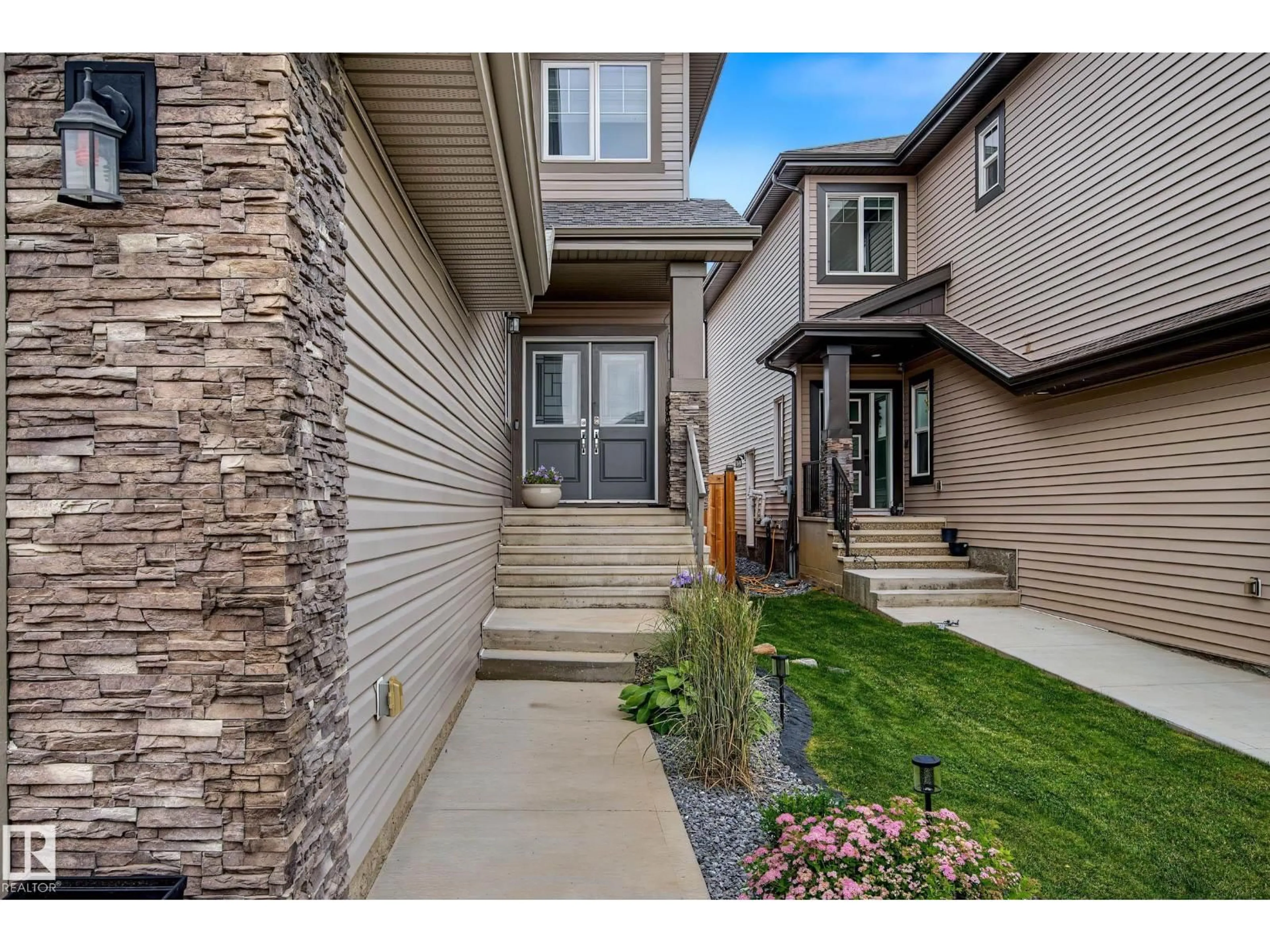 Unknown for 4010 46 AV, Beaumont Alberta T4X2X7