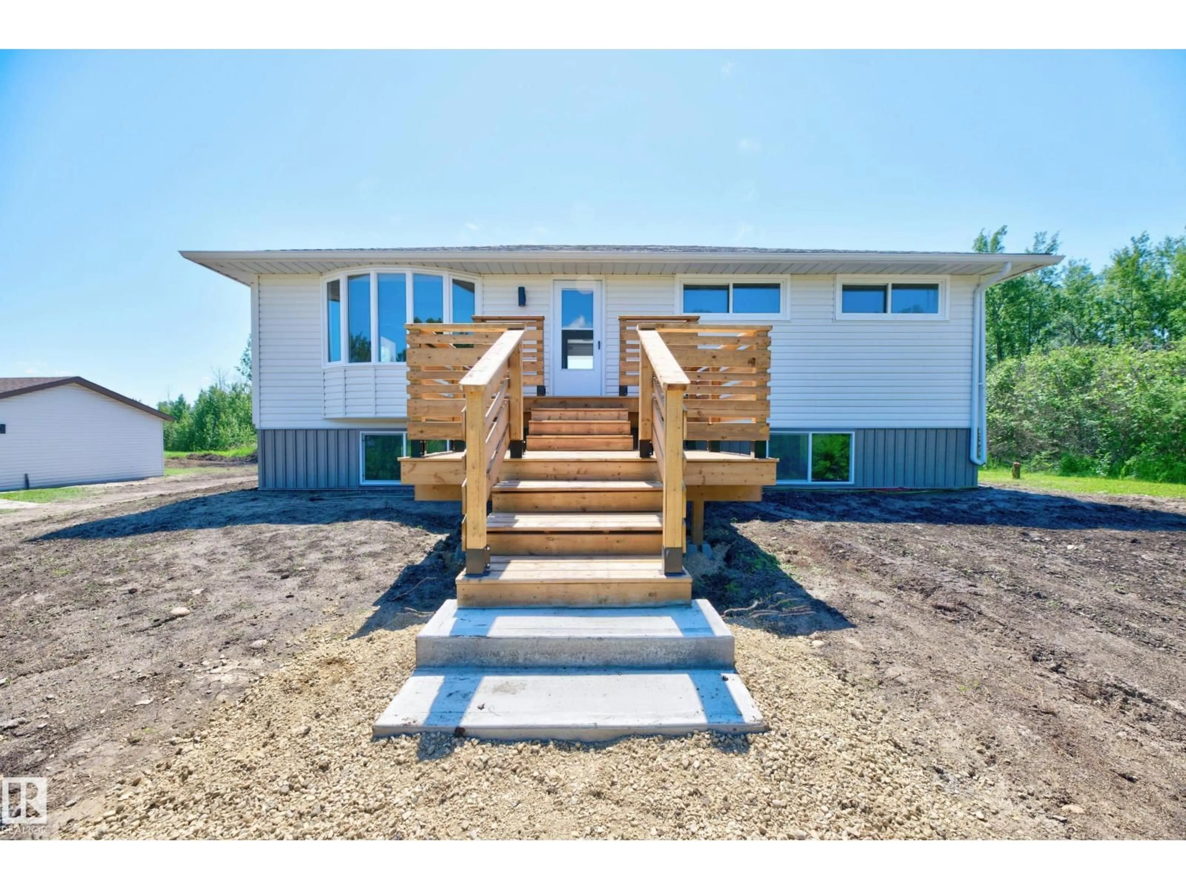 Unknown for 72 50106 RG RD 200, Rural Beaver County Alberta T0B4J1