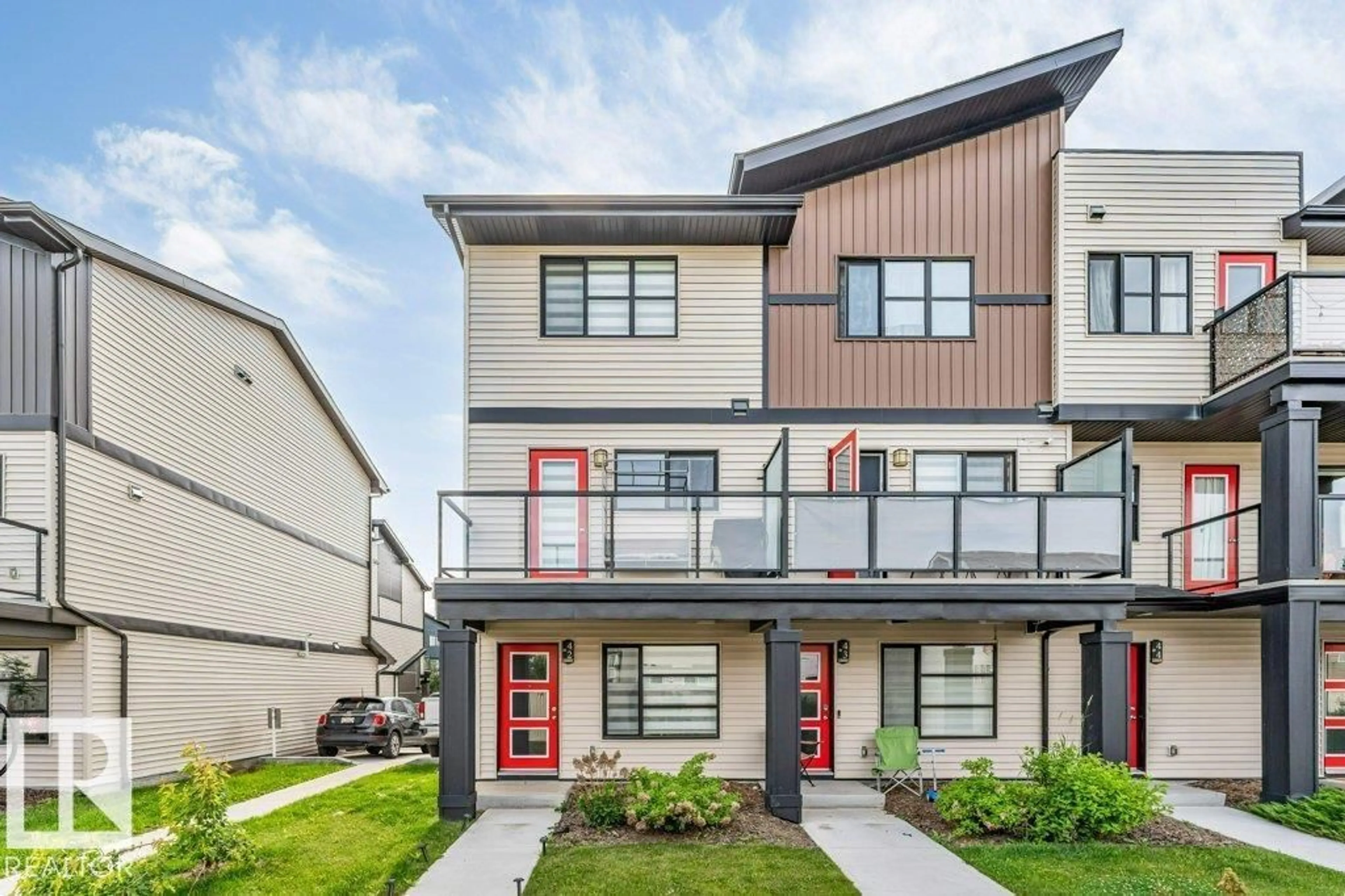 Home with vinyl exterior material, street for 42 - 1203 163 ST, Edmonton Alberta T6W3X1