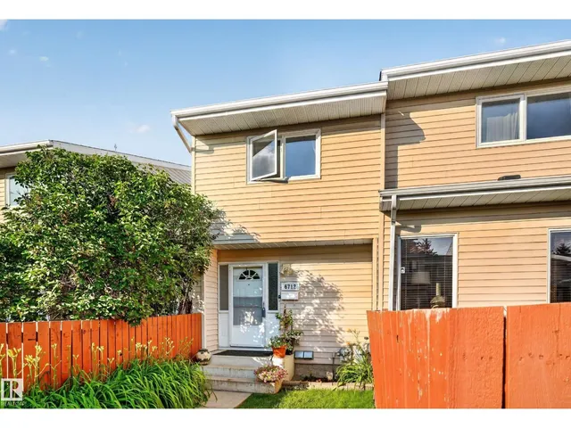 NW - 6712 36A AV, Edmonton 2