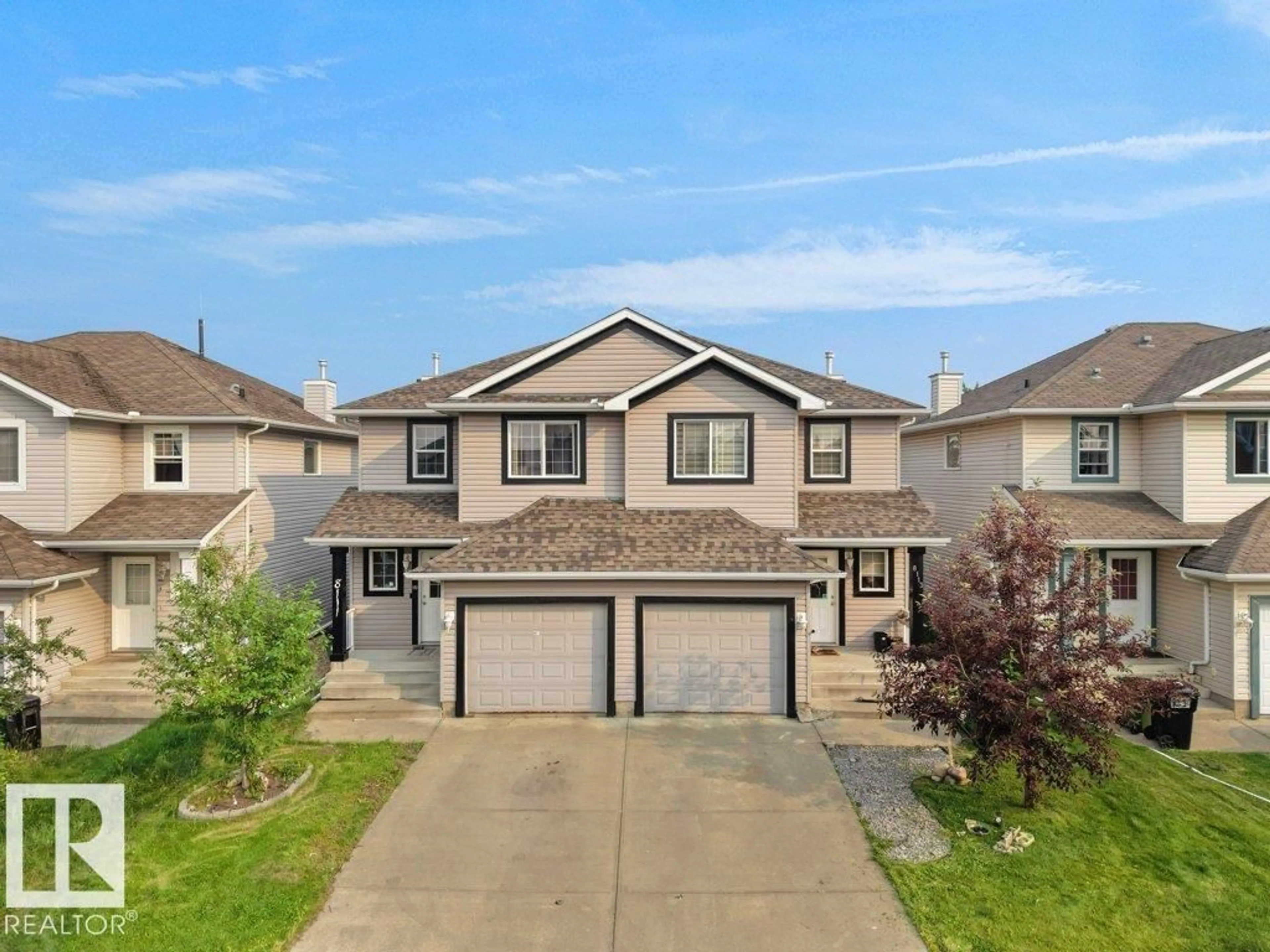 A pic from outside/outdoor area/front of a property/back of a property/a pic from drone, street for 8111 7 AV SW, Edmonton Alberta T6X1L9