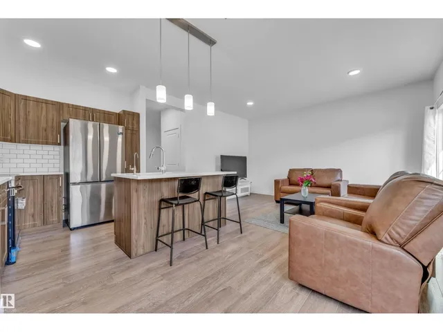 #41 - 603 ORCHARDS BV, Edmonton 2