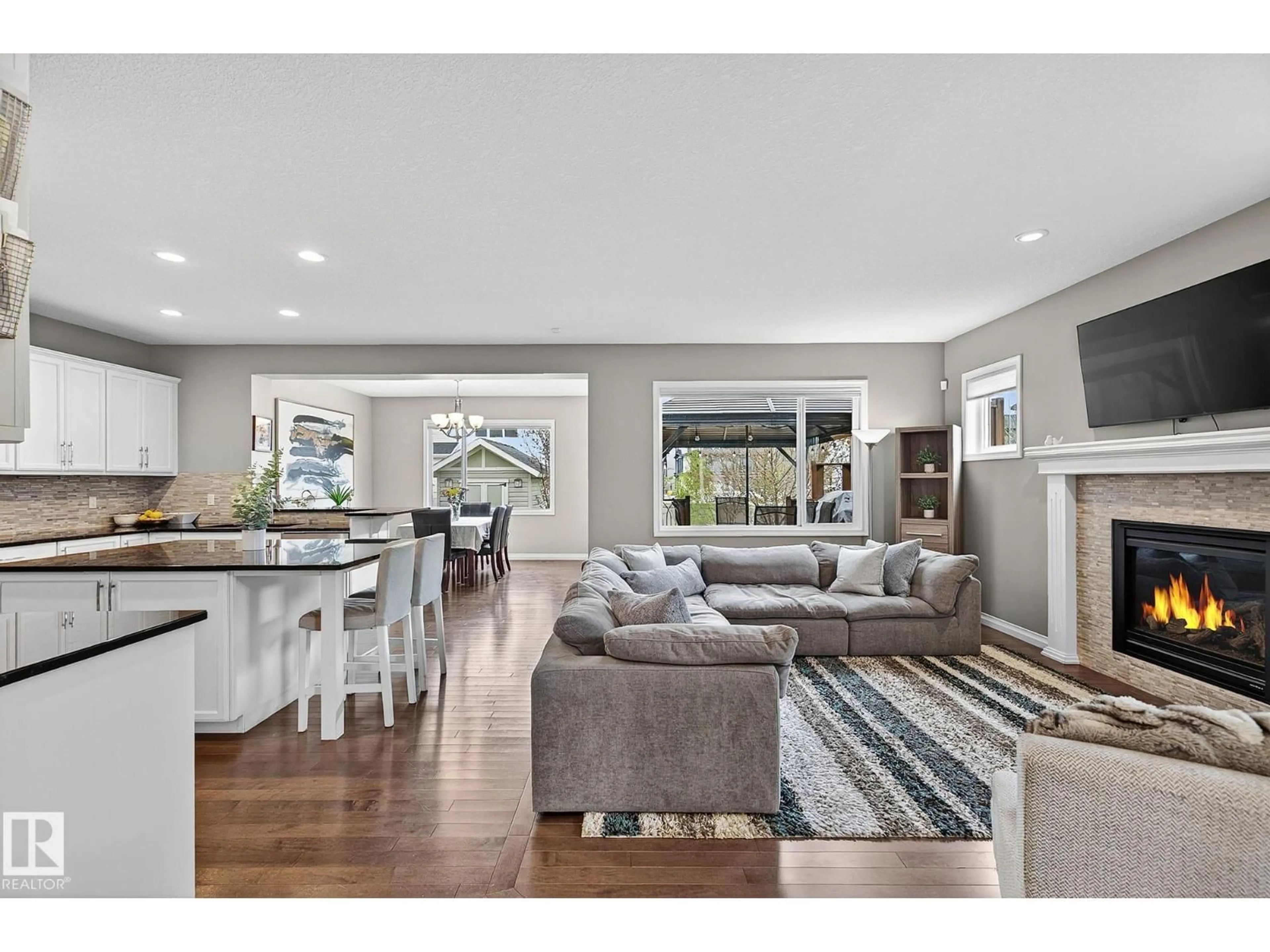 Open concept kitchen, unknown for 22131 95 AV, Edmonton Alberta T5T1N1