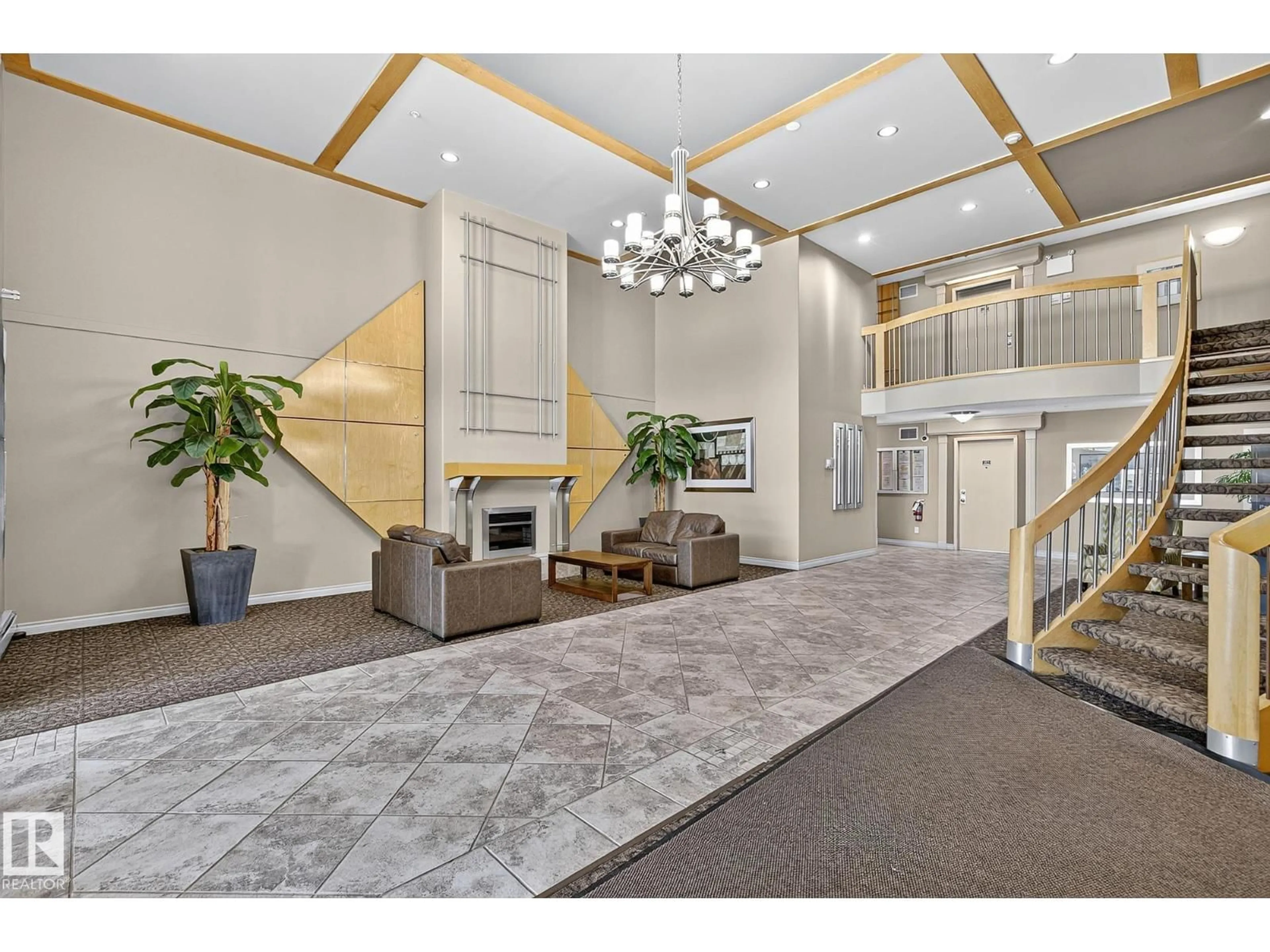 Lobby for #417 - 10311 111 ST NW, Edmonton Alberta T5K2Y8