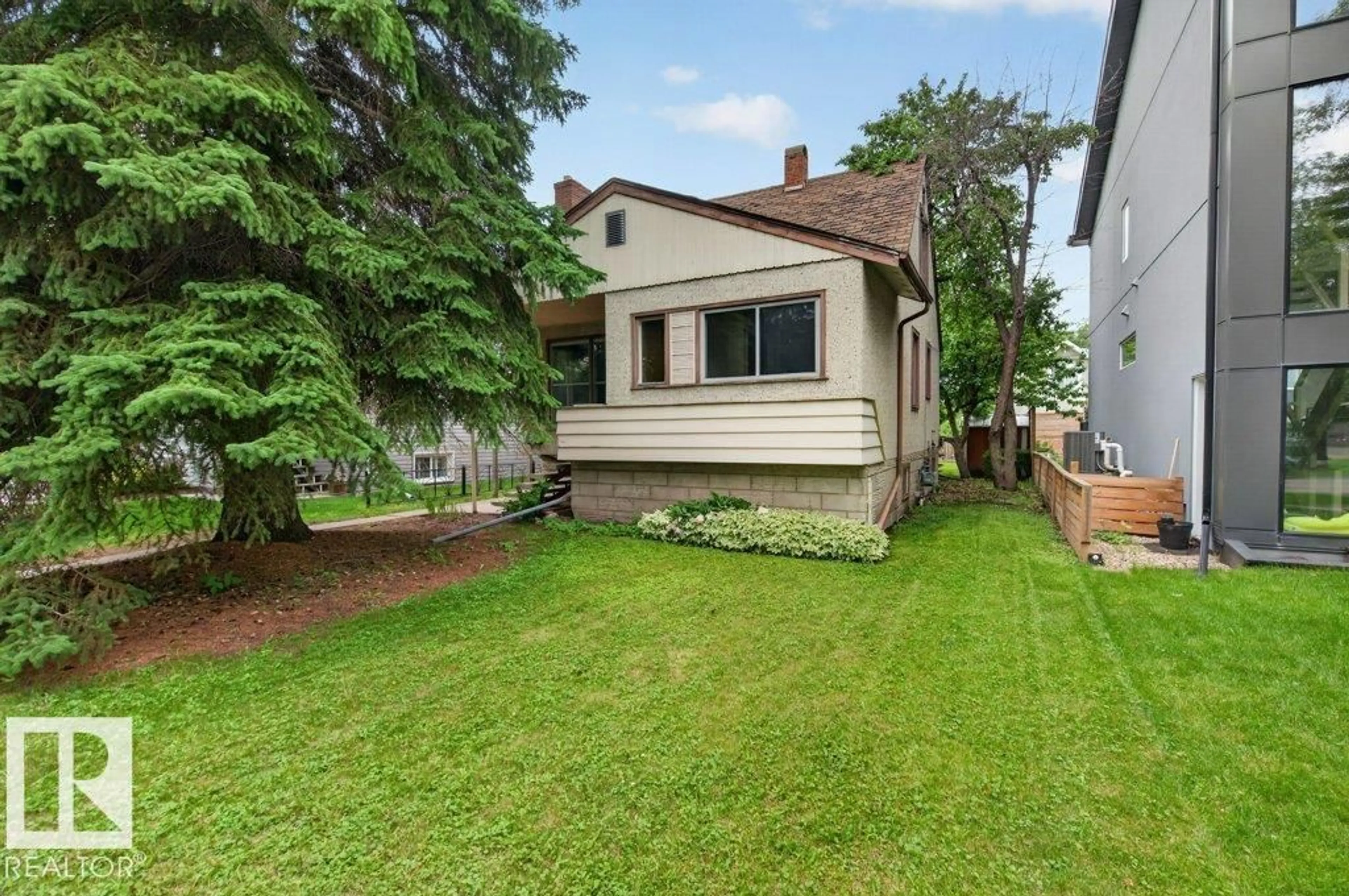 Patio, street for 9026 92 ST NW, Edmonton Alberta T6C3R2