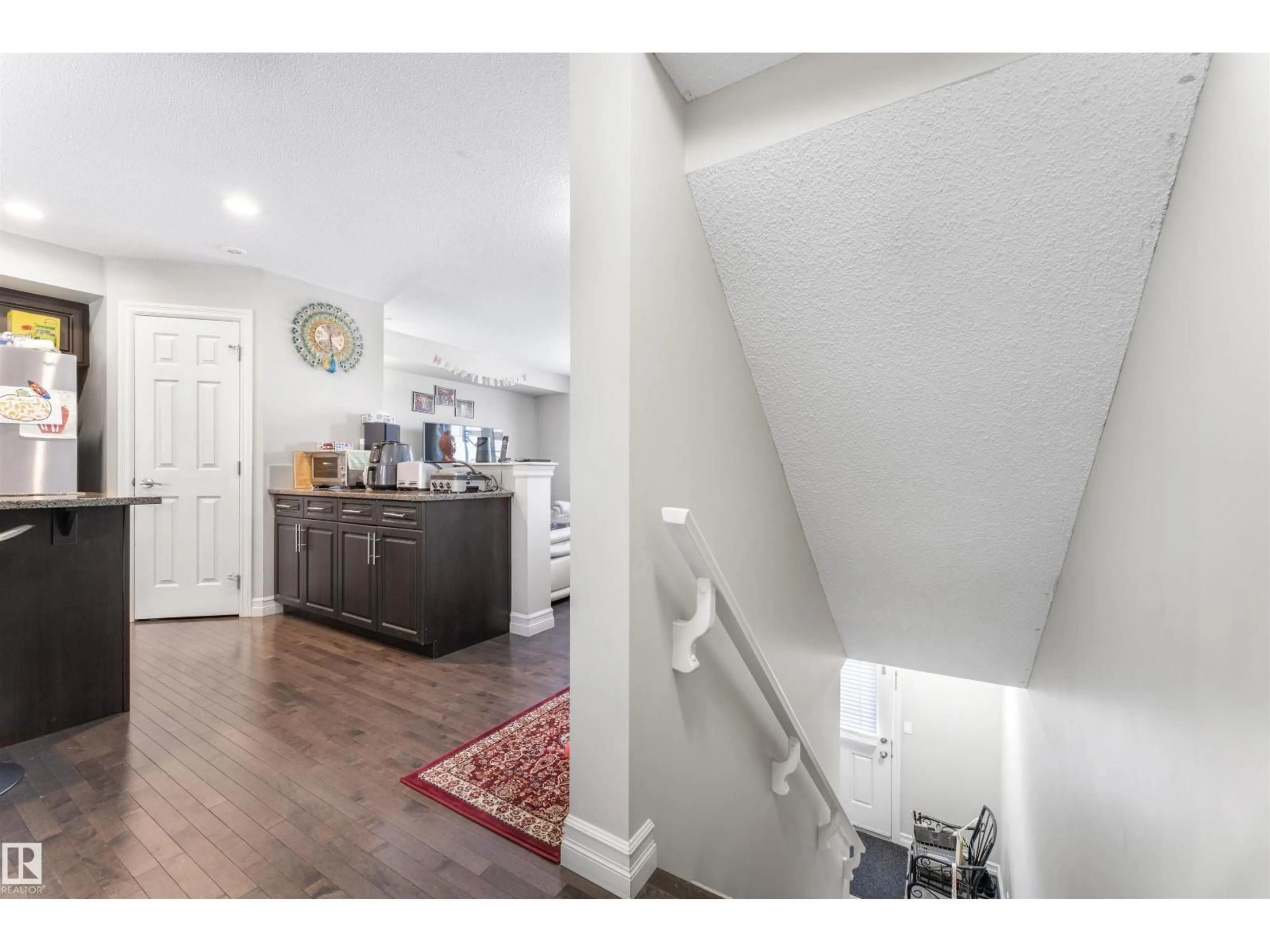 Indoor entryway for #140 - 655 TAMARACK RD, Edmonton Alberta T6T0N4