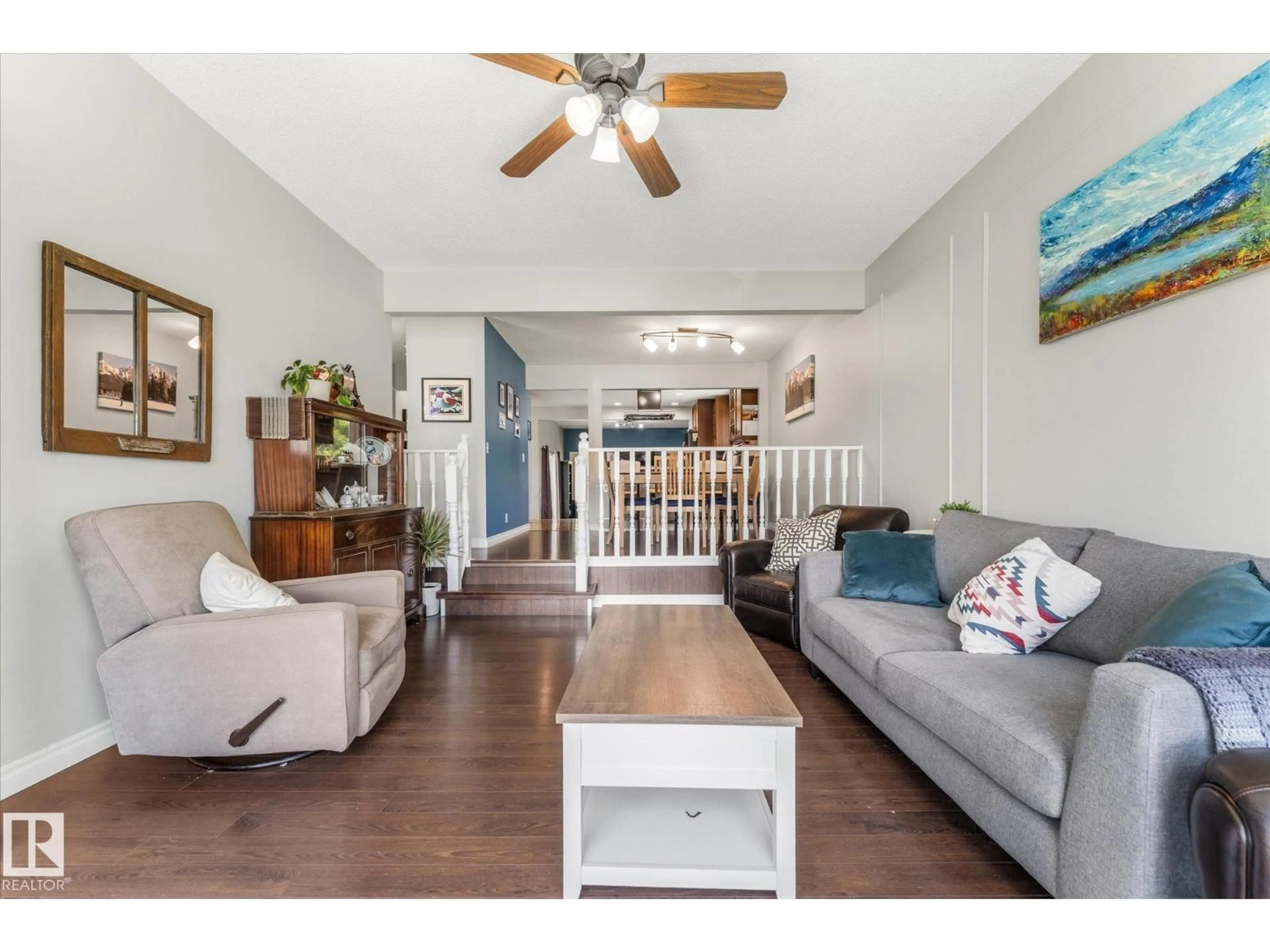 Living room with furniture, wood/laminate floor for 20 GALEN CR, Sherwood Park Alberta T8N2L2