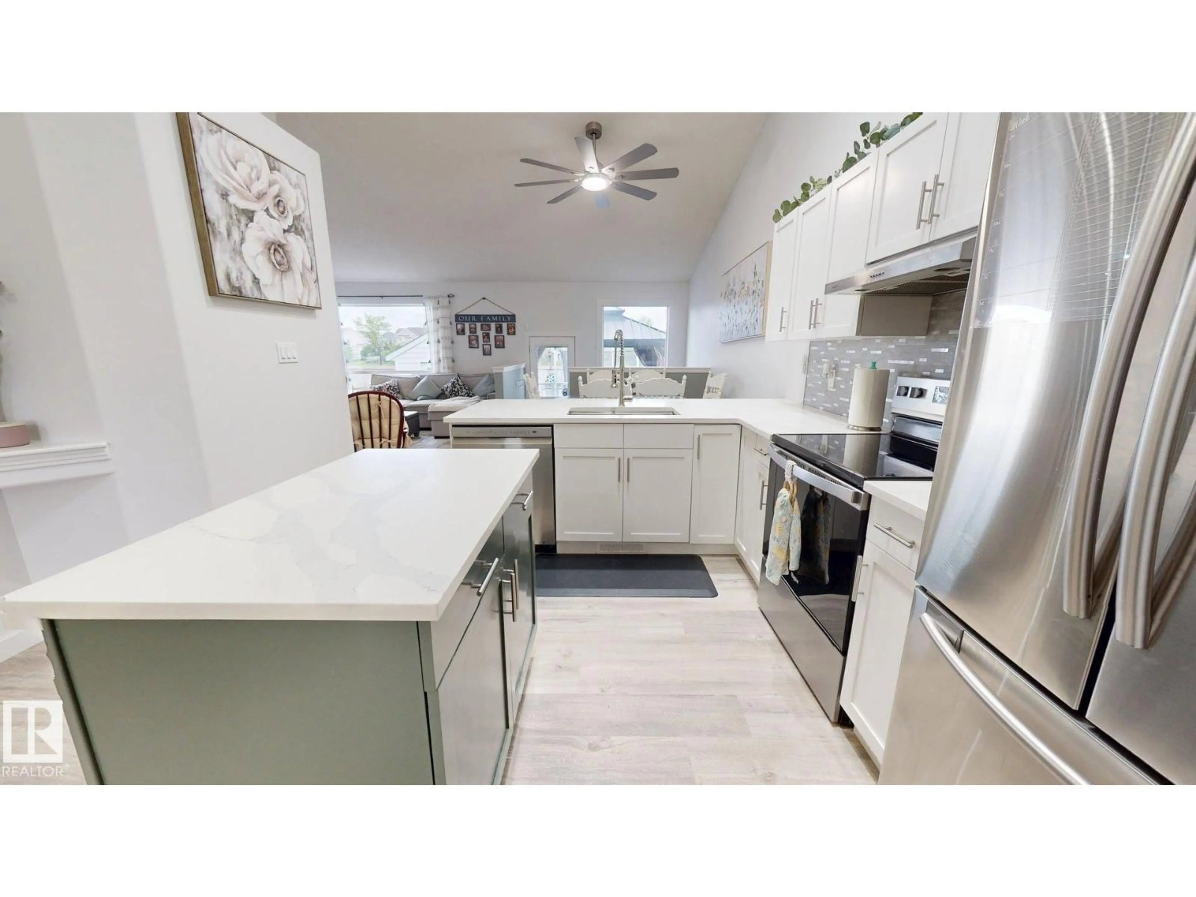 Open concept kitchen, ceramic/tile floor for SW - 8821 8 AV, Edmonton Alberta T6X1C4