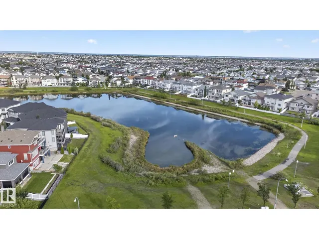 NW - 7858 170A AV, Edmonton 3