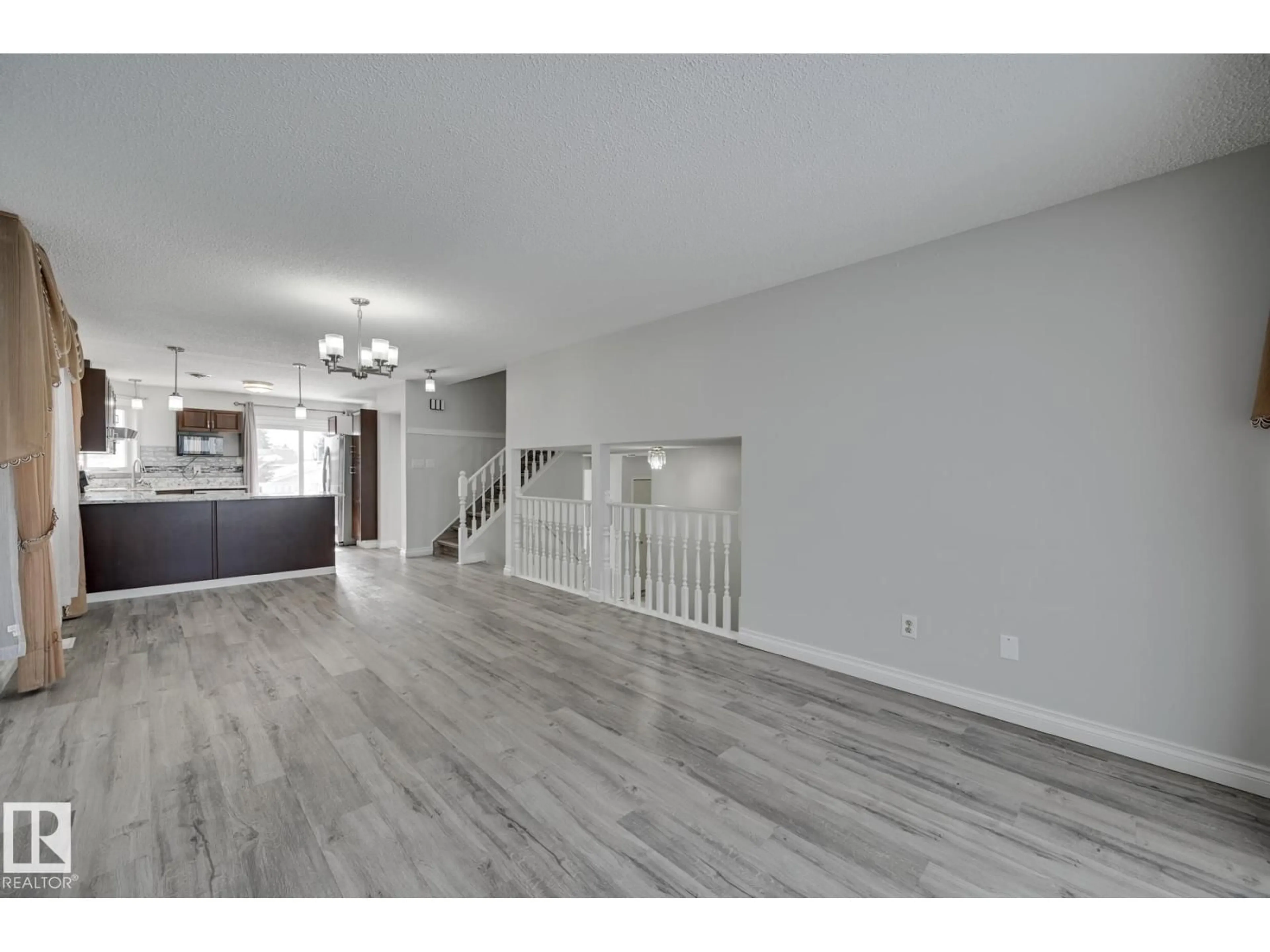 Unknown for NW - 8507 152B AV, Edmonton Alberta T5E5V7
