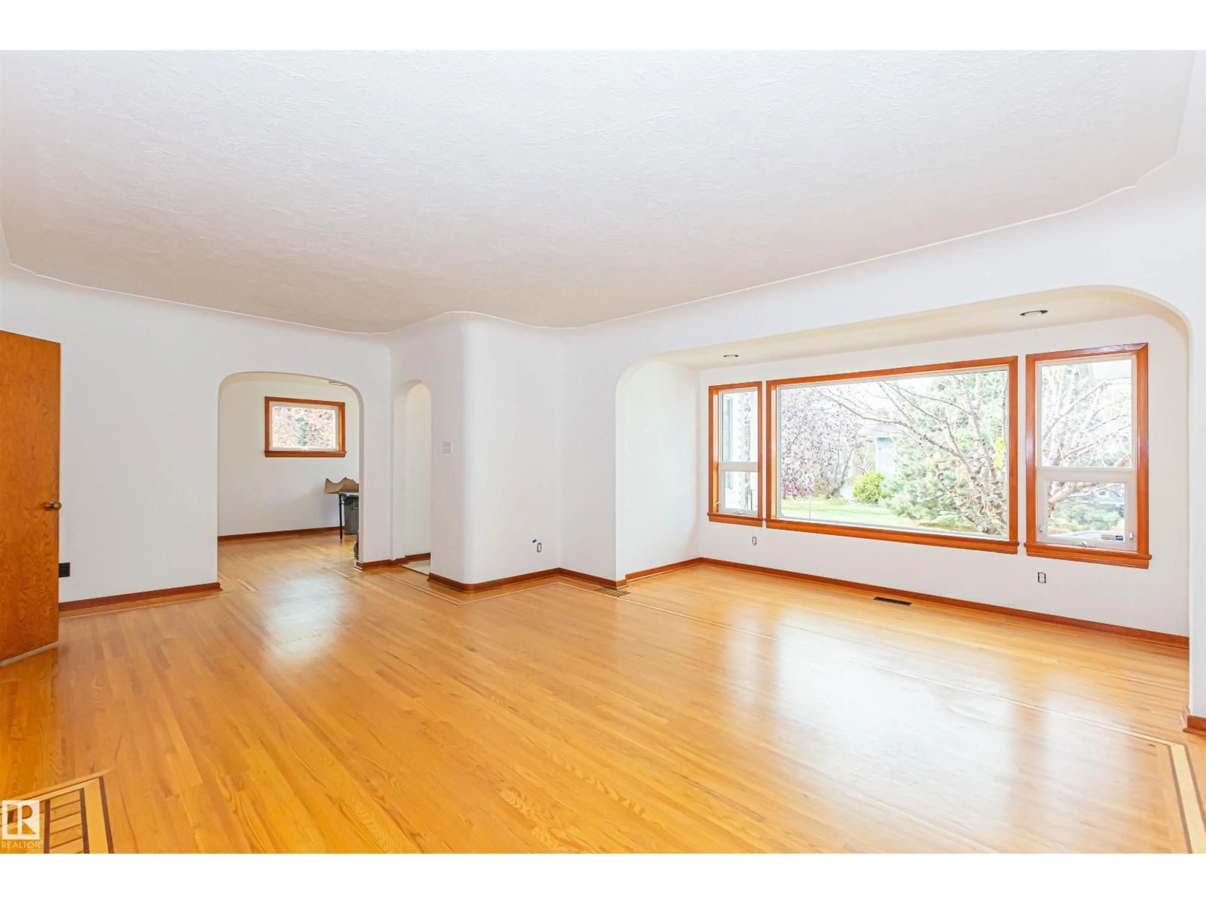 A pic of a room for NW - 8935 120 ST, Edmonton Alberta T6G1X6