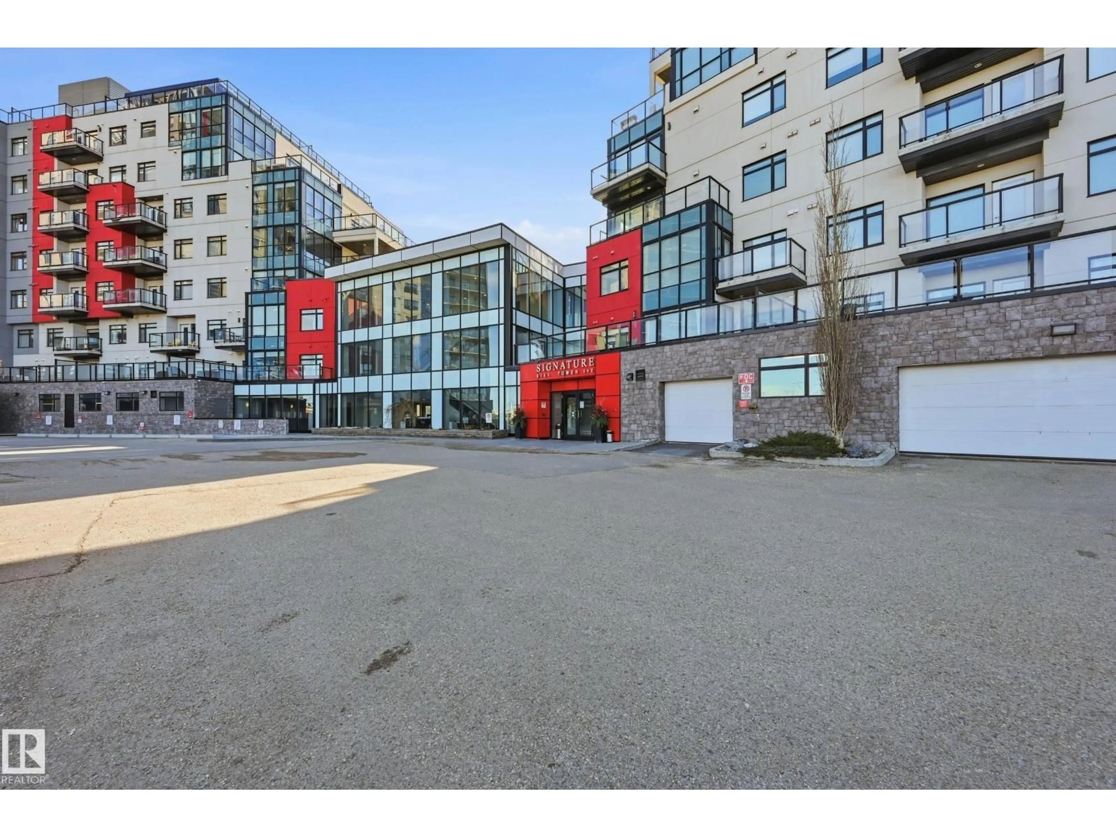 A pic from outside/outdoor area/front of a property/back of a property/a pic from drone, street for 5151 - 528 WINDERMERE BV, Edmonton Alberta T6W2K4