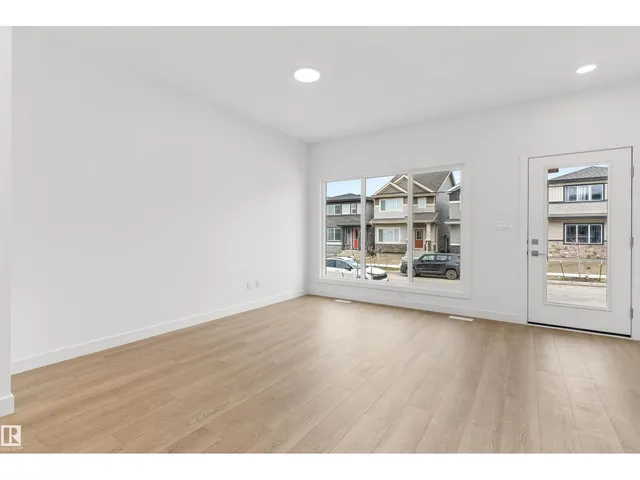NW - 4554 WARBLER LO, Edmonton 4