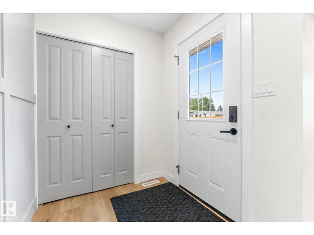 4009 37 AV NW, Leduc 4