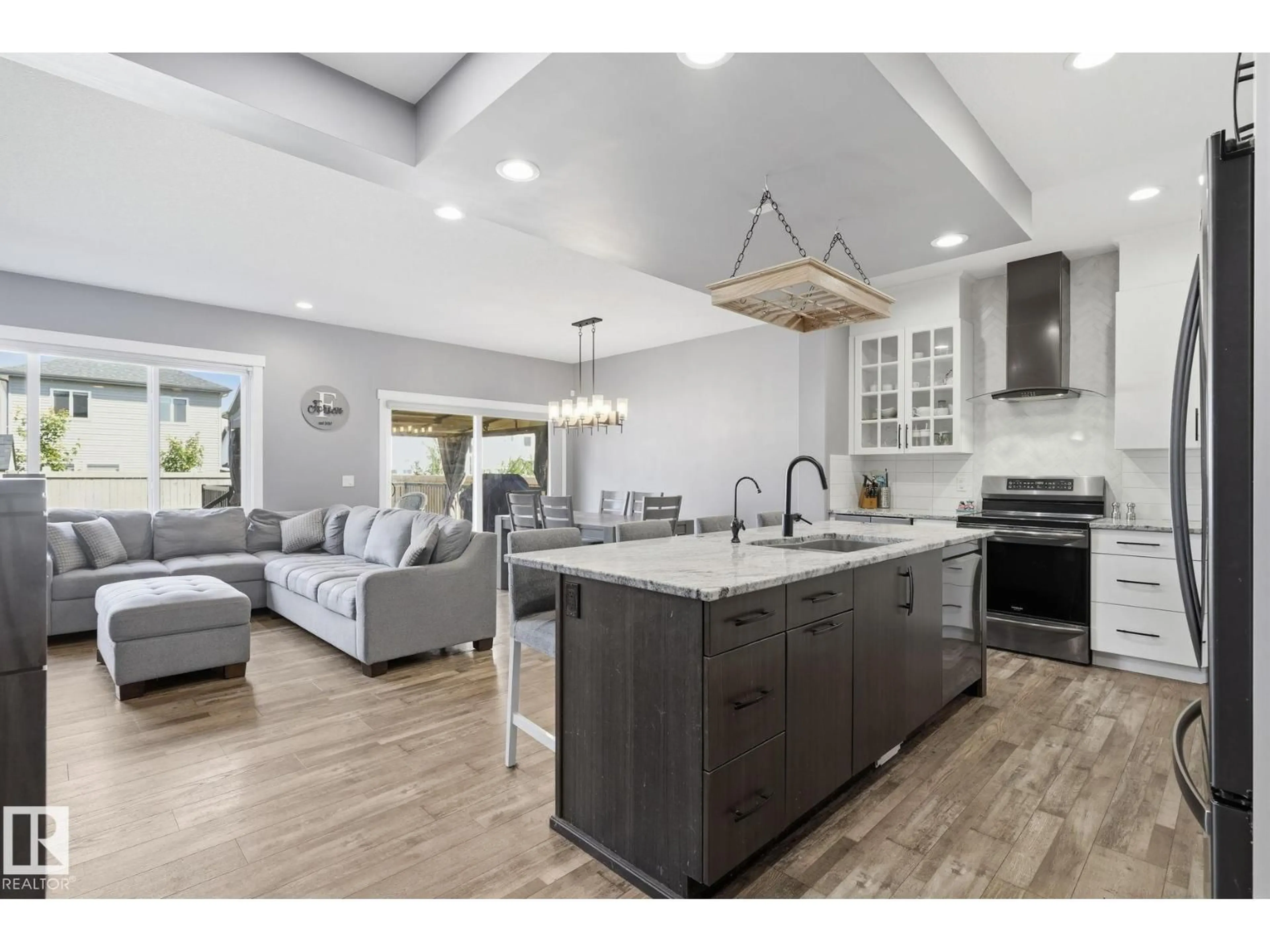 Open concept kitchen, unknown for 14 COPPERHAVEN DR, Spruce Grove Alberta T7X0Y6