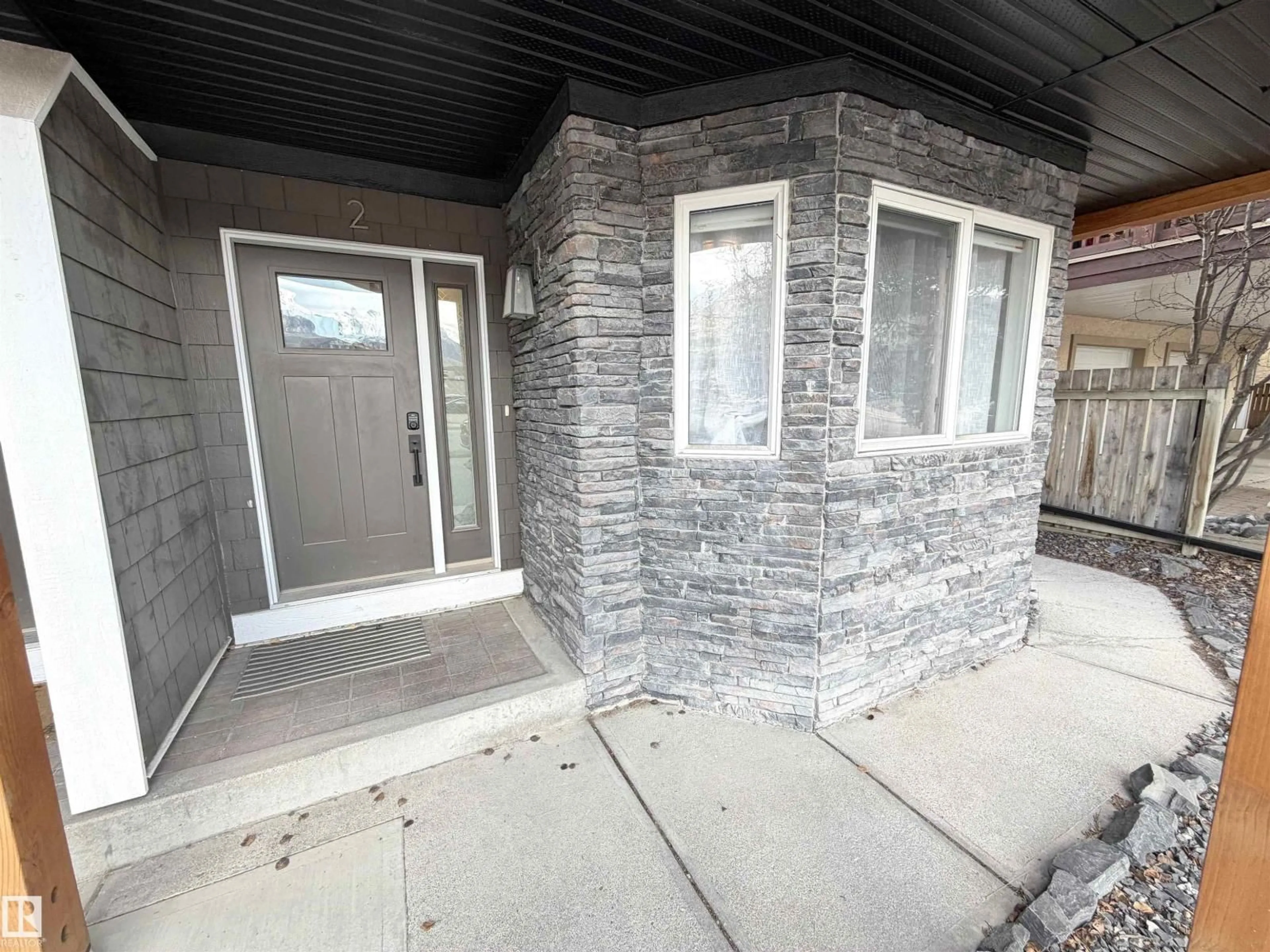 Indoor entryway for 729 7TH ST, Canmore Alberta T1W2C3