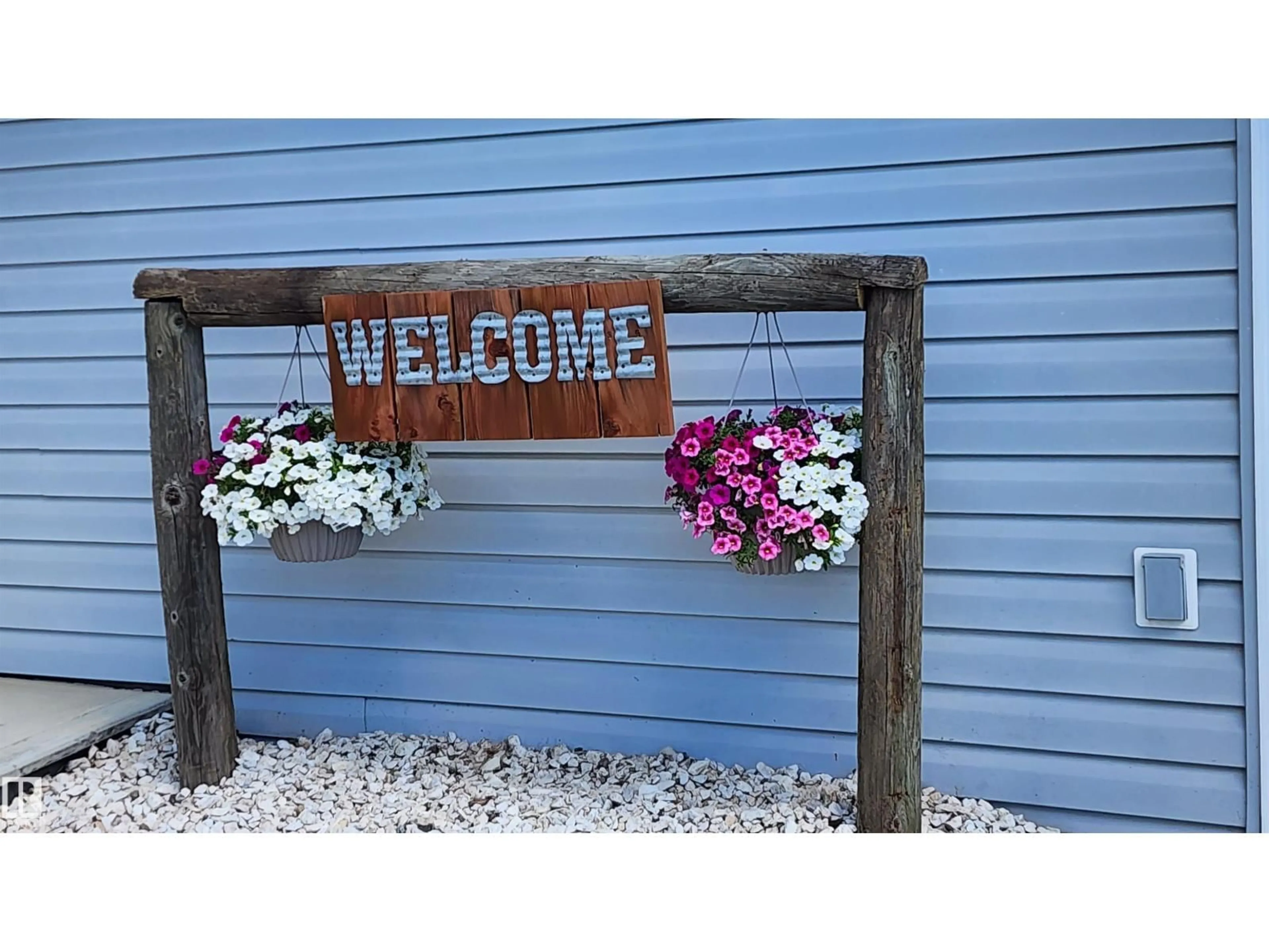 Indoor entryway for 5110 50 AV, Elk Point Alberta T0A1A0