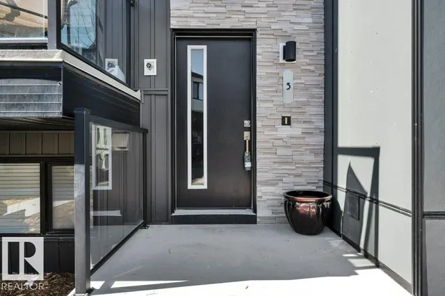 #5 - 1729 KEENE CR, Edmonton 2