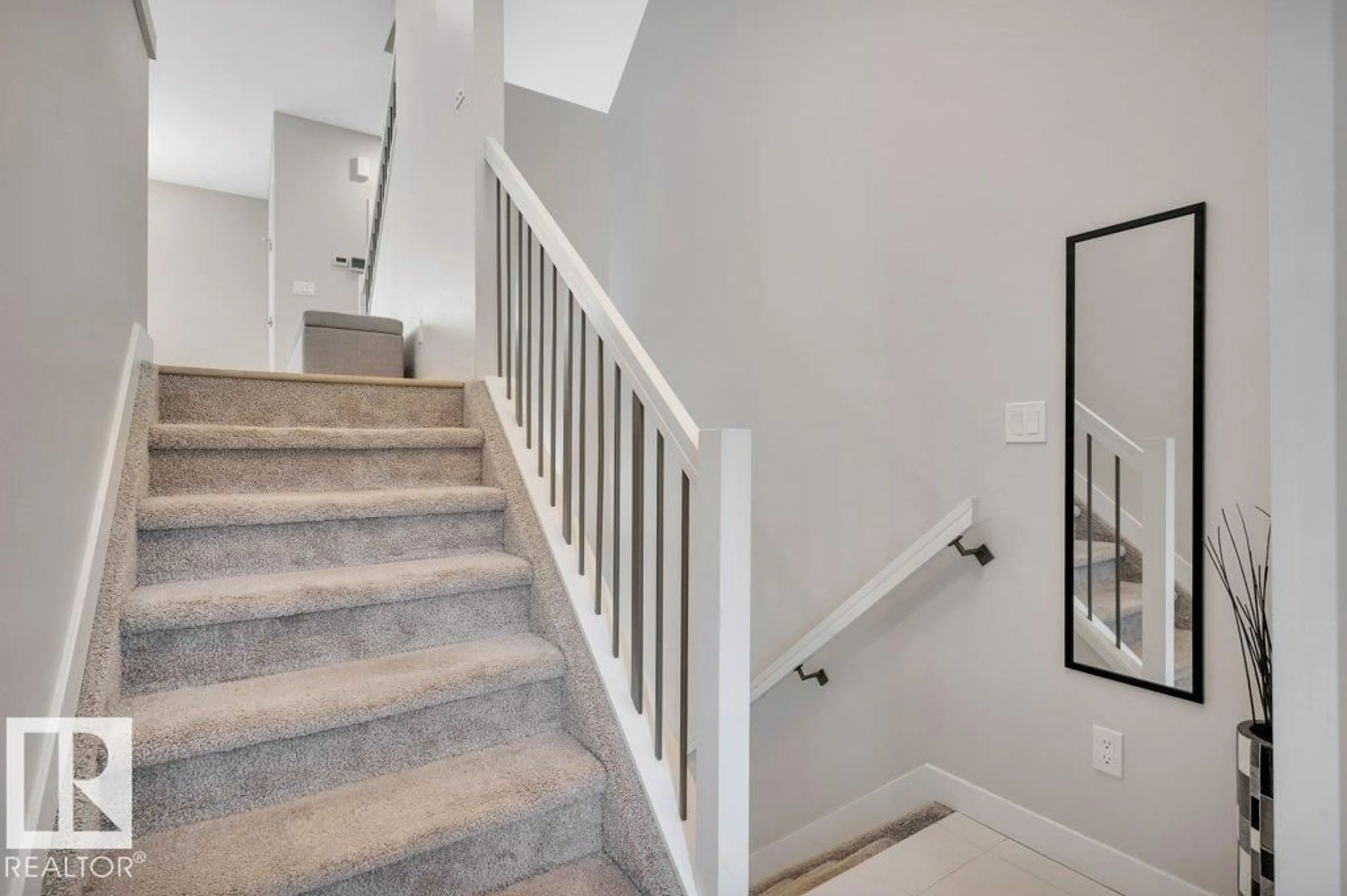 Stairs for #5 - 1729 KEENE CR, Edmonton Alberta T6W4B6