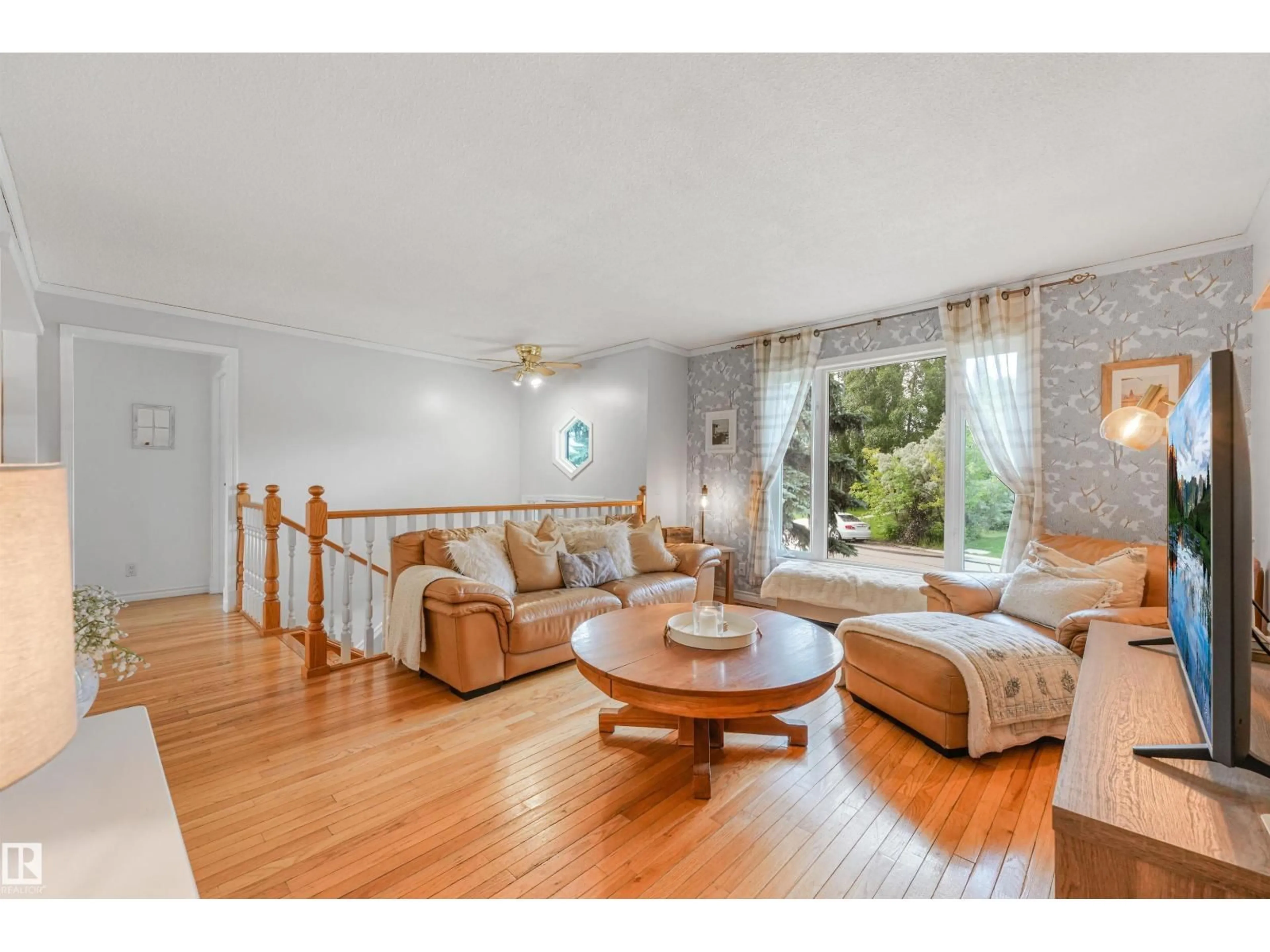 Living room with furniture, wood/laminate floor for 30 GREYSTONE CL, Spruce Grove Alberta T7X2A5