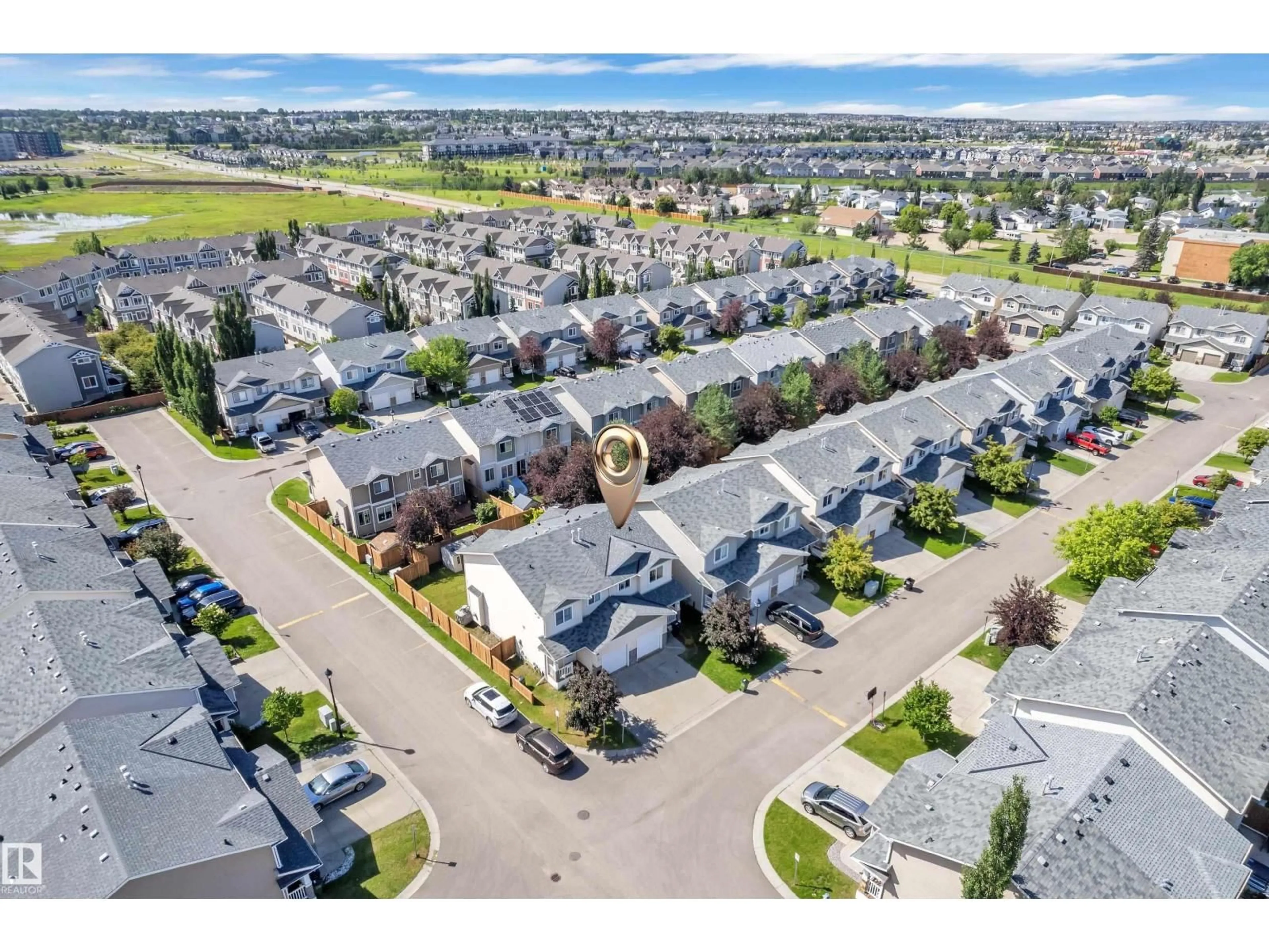 A pic from outside/outdoor area/front of a property/back of a property/a pic from drone, mountain view for 64 14208 36 ST NW, Edmonton Alberta T5Y0E4