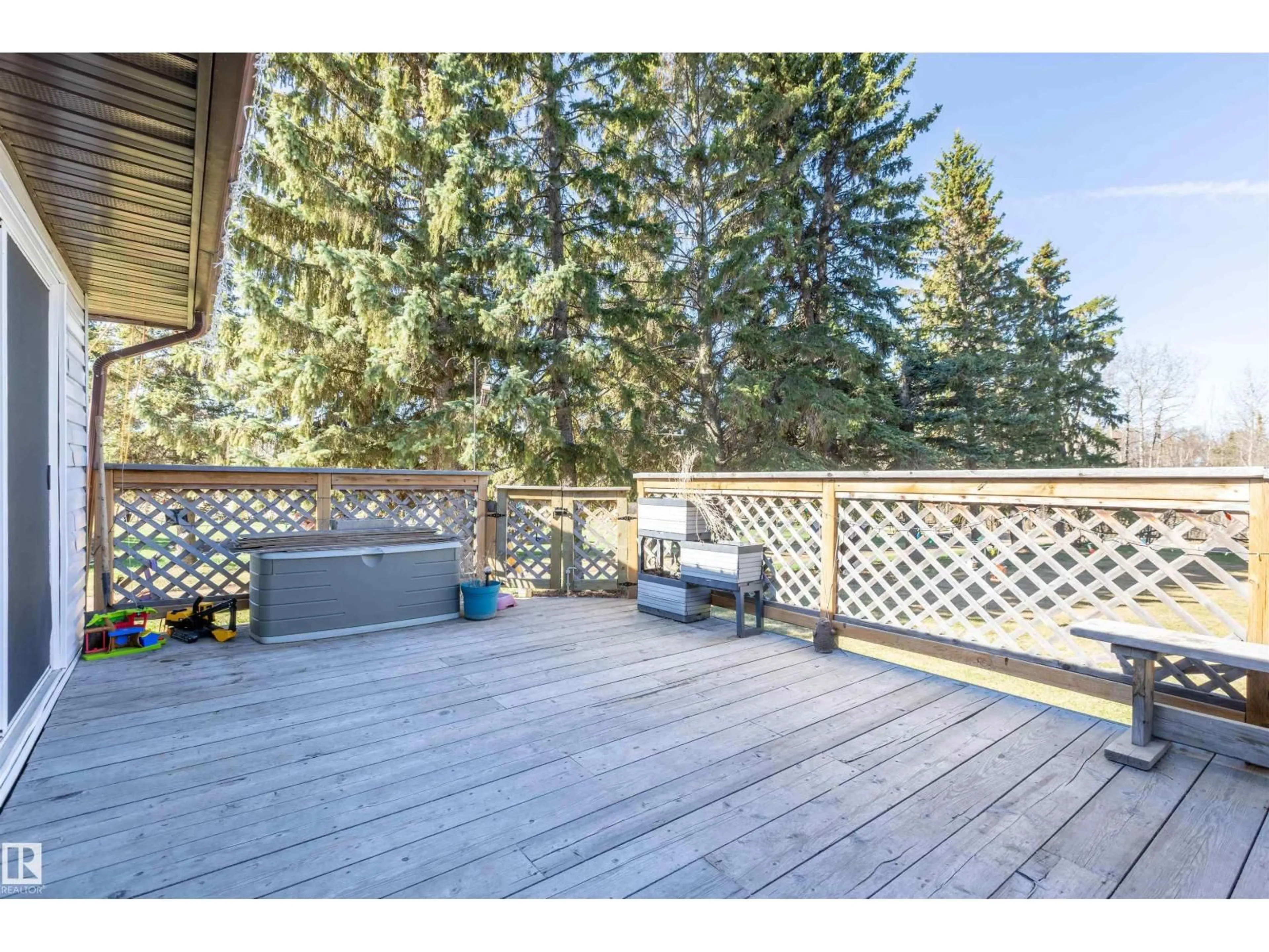 Patio, unknown for 58309 RGE RD 244, Rural Westlock County Alberta T0G1L0