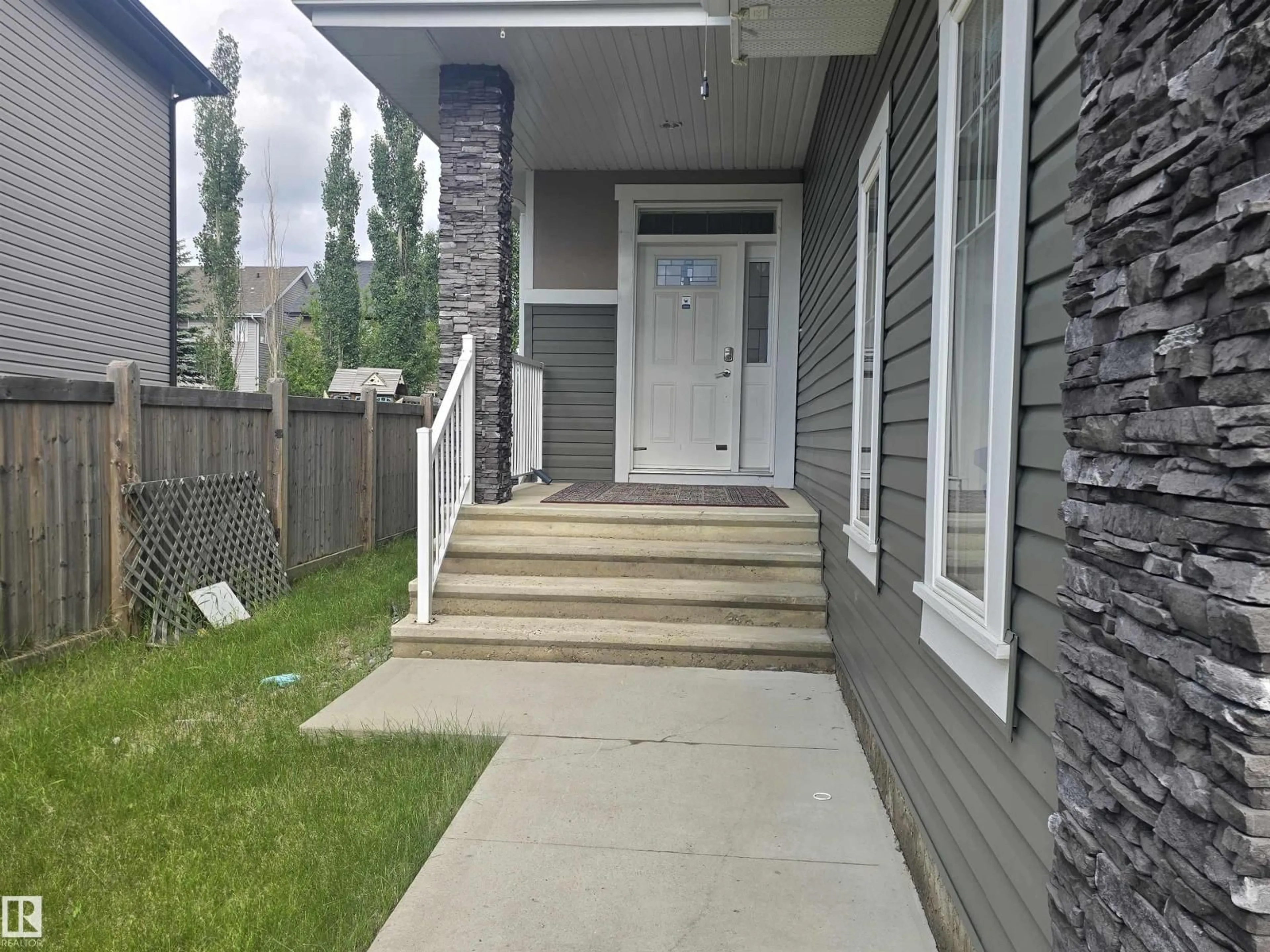 Unknown for SW - 1019 175 ST, Edmonton Alberta T6W1Z7