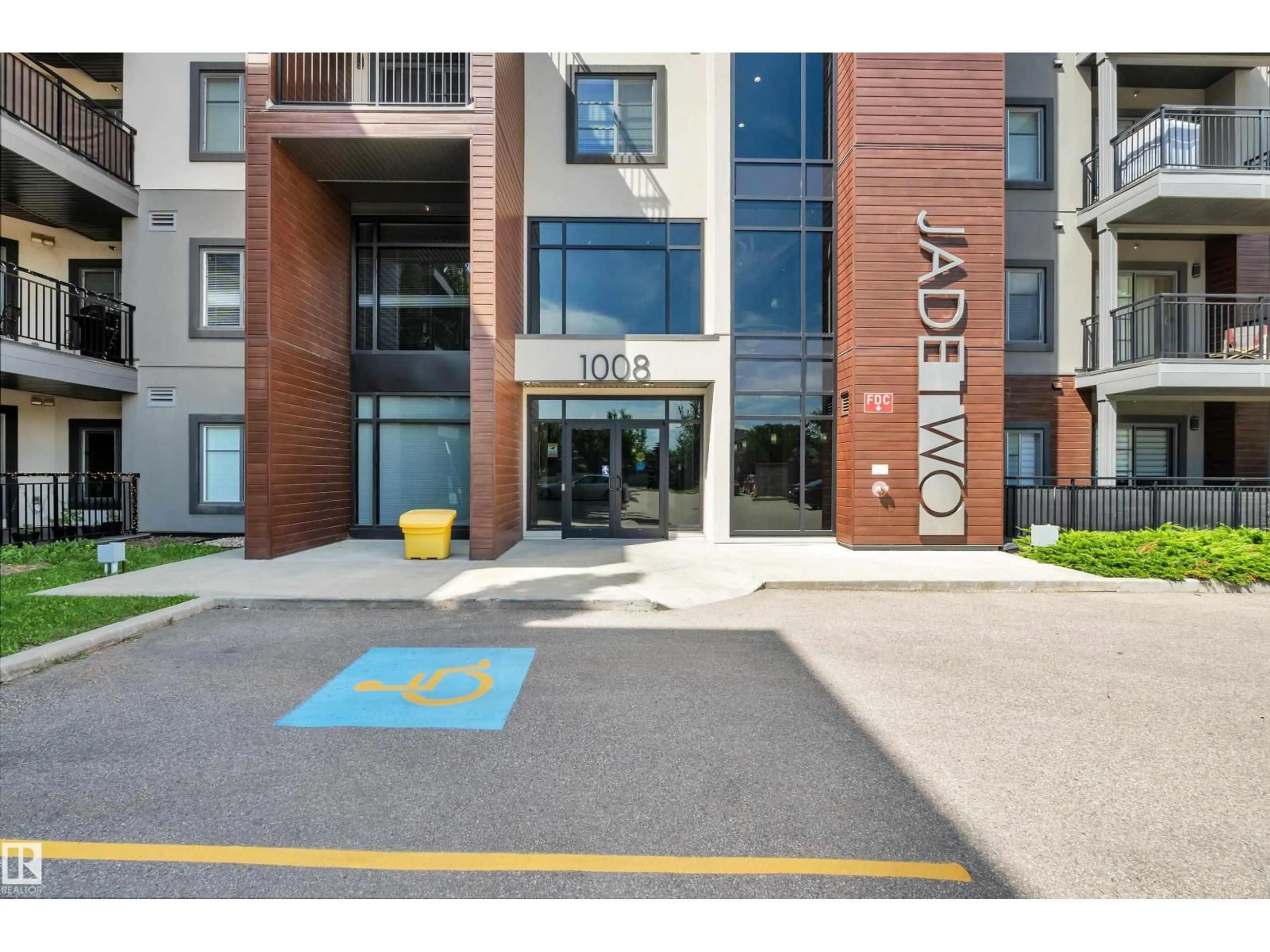 Indoor foyer for #128 - 1008 ROSENTHAL BV, Edmonton Alberta T5T7J4