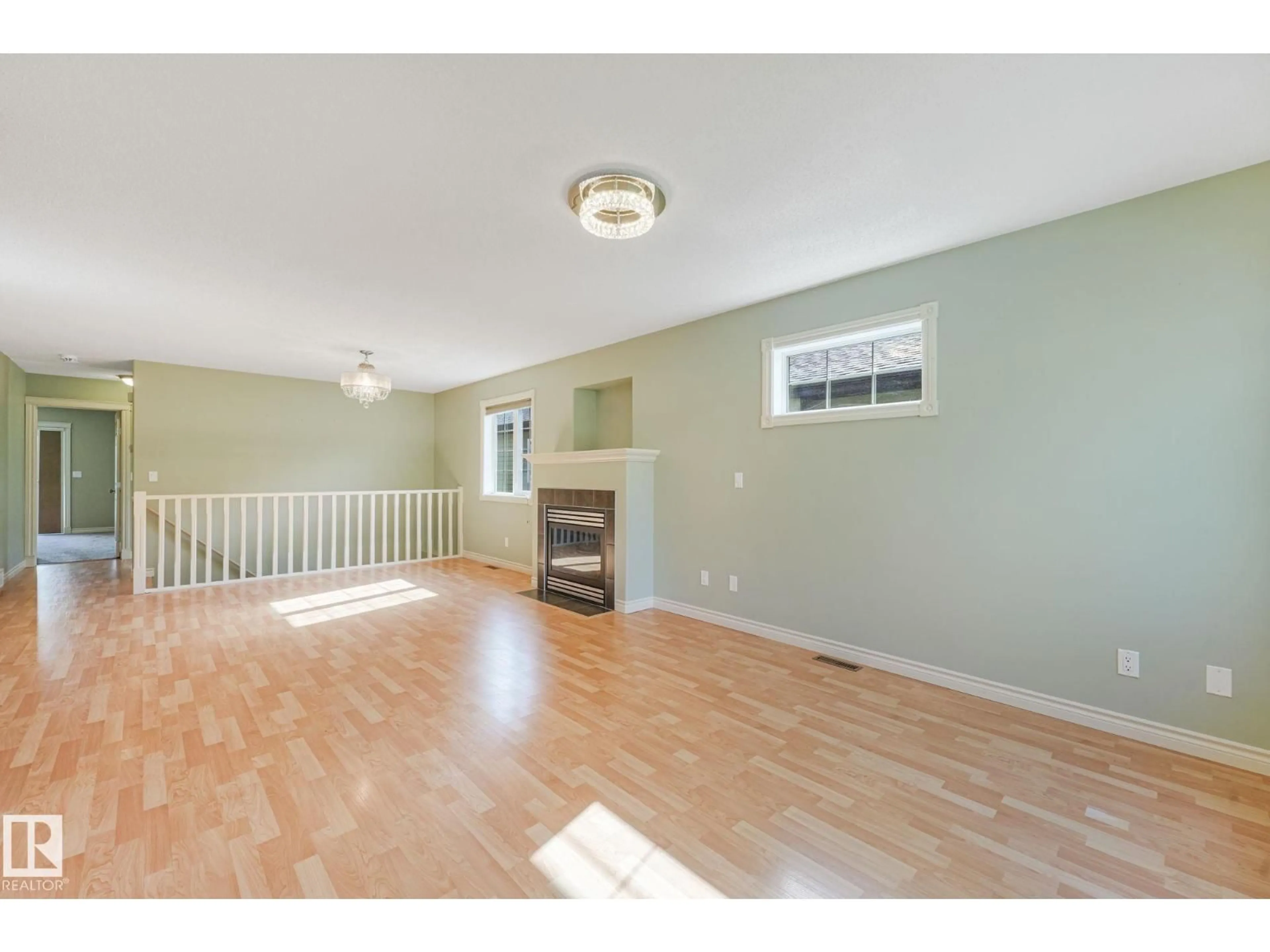 A pic of a room for 21 WILLOW WOOD CO, Stony Plain Alberta T7Z0E4