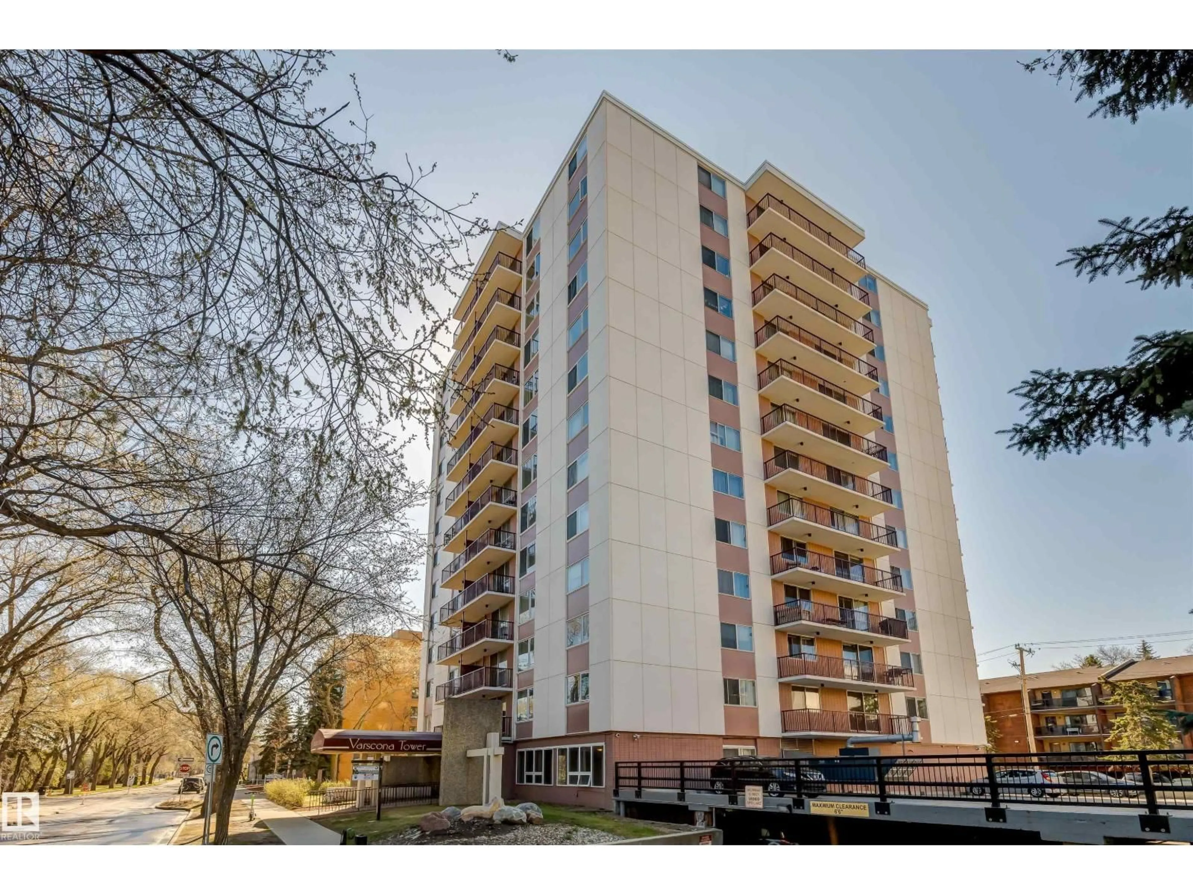 A pic from outside/outdoor area/front of a property/back of a property/a pic from drone, building for #103 - 11007 83 AV, Edmonton Alberta T6G0T9