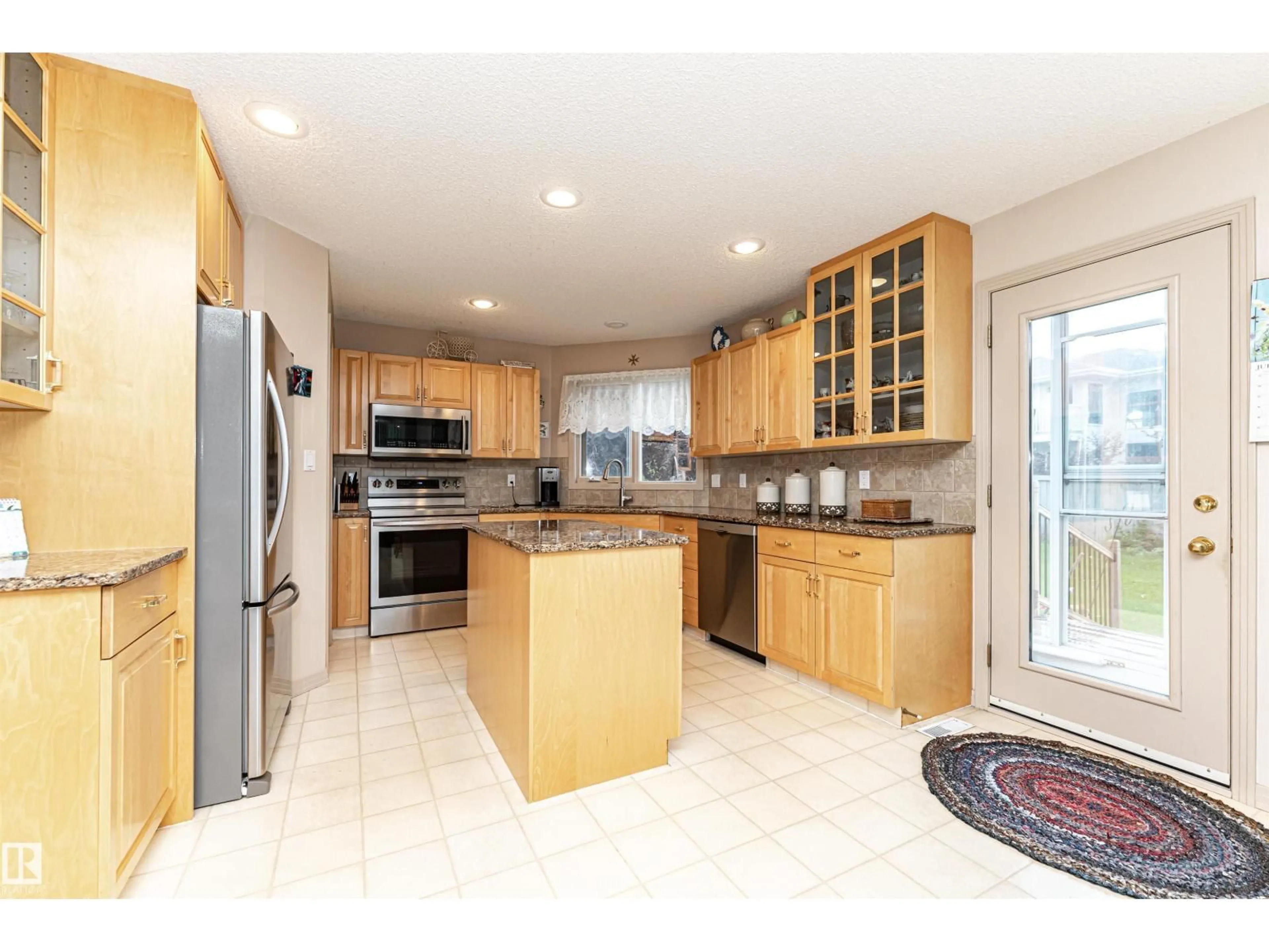 Open concept kitchen, ceramic/tile floor for 146 TWIN BROOKS CV, Edmonton Alberta T6J6Y2