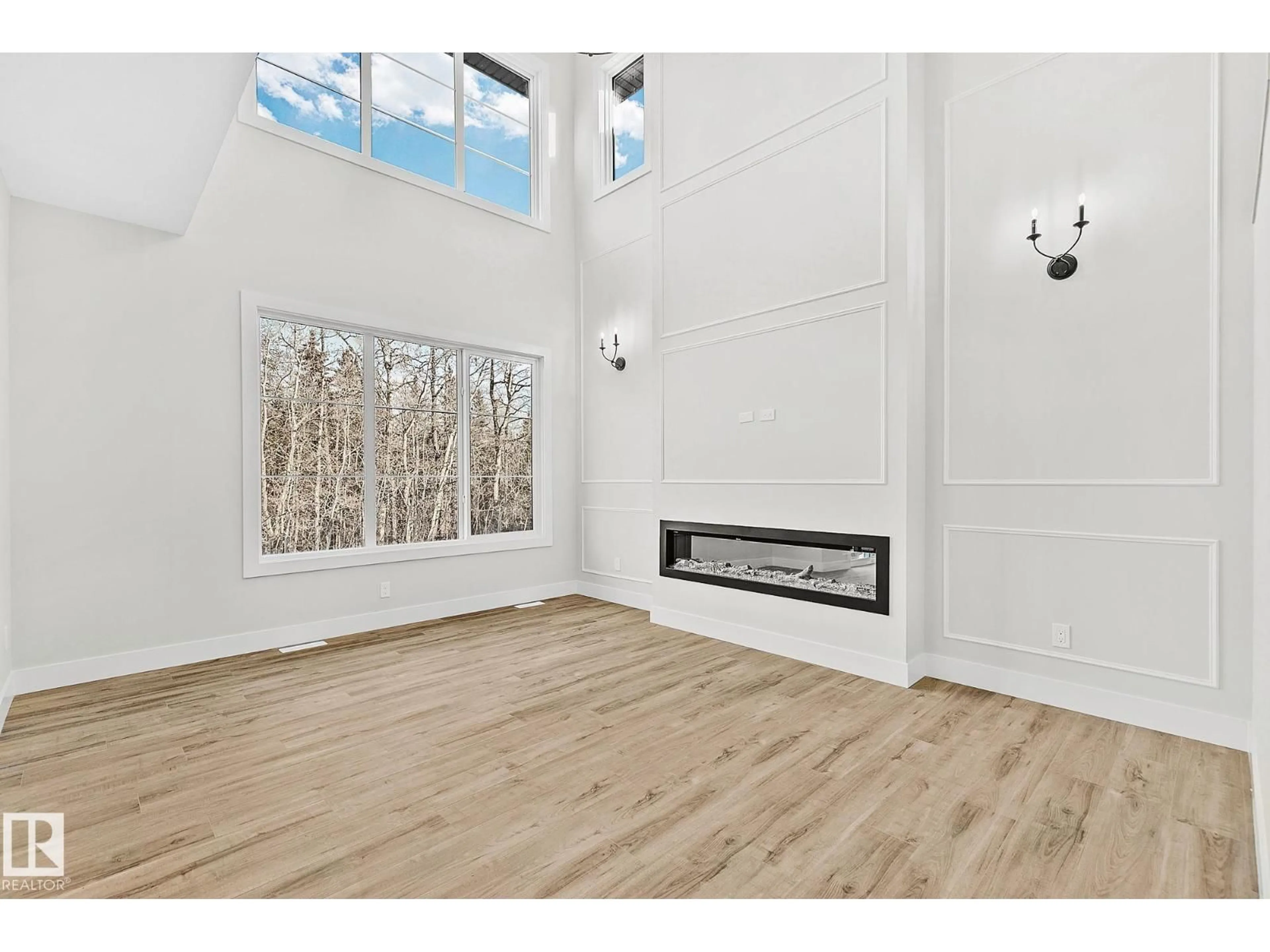 Unknown for 204 FALCON CRESCENT, Leduc Alberta T0B3M3