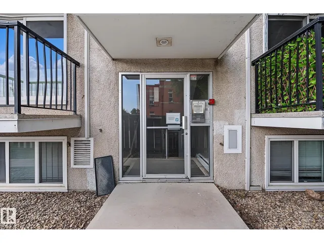 #301 - 8524 GATEWAY BV, Edmonton 5