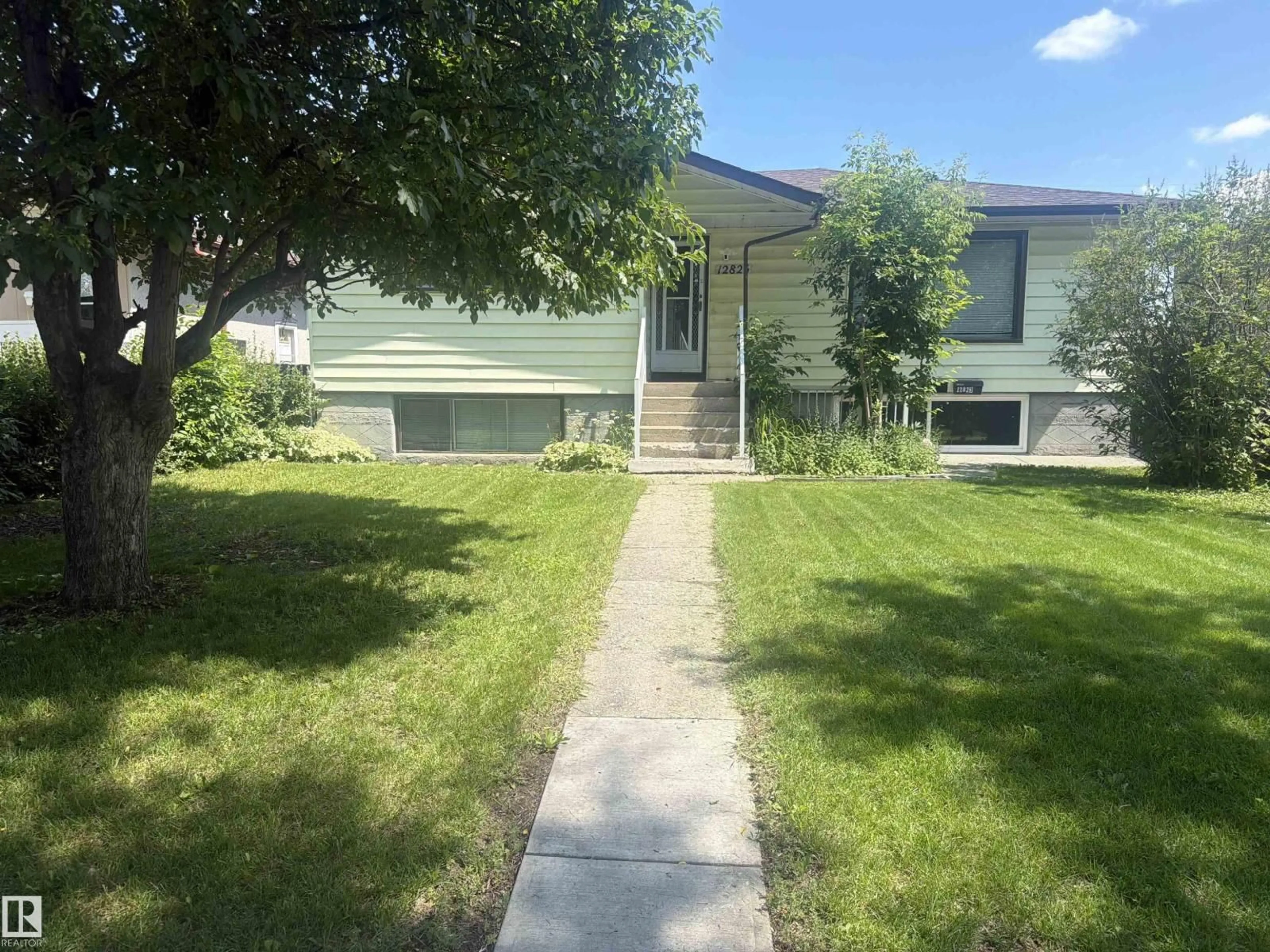 A pic from outside/outdoor area/front of a property/back of a property/a pic from drone, street for NW - 12825 102 ST, Edmonton Alberta T5E4J2